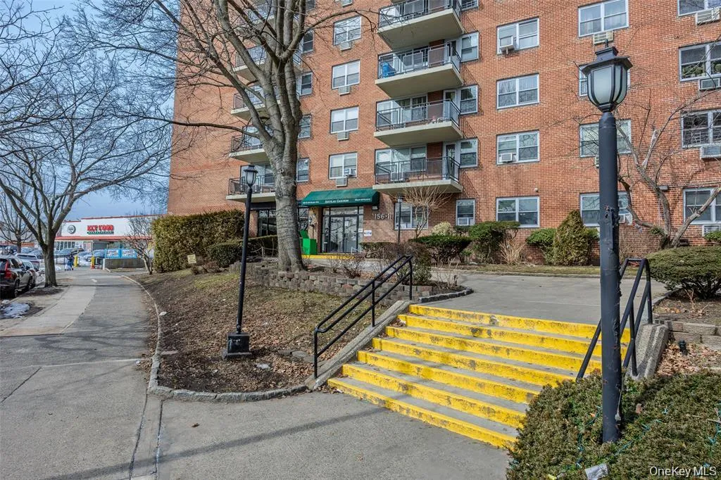 15611 Aguilar Avenue, New York, NY, ,Commercial Lease,For Rent,Aguilar,0,1043429 15611 Aguilar Avenue, New York, NY, ,Commercial Lease,For Rent,Aguilar,0,1043429