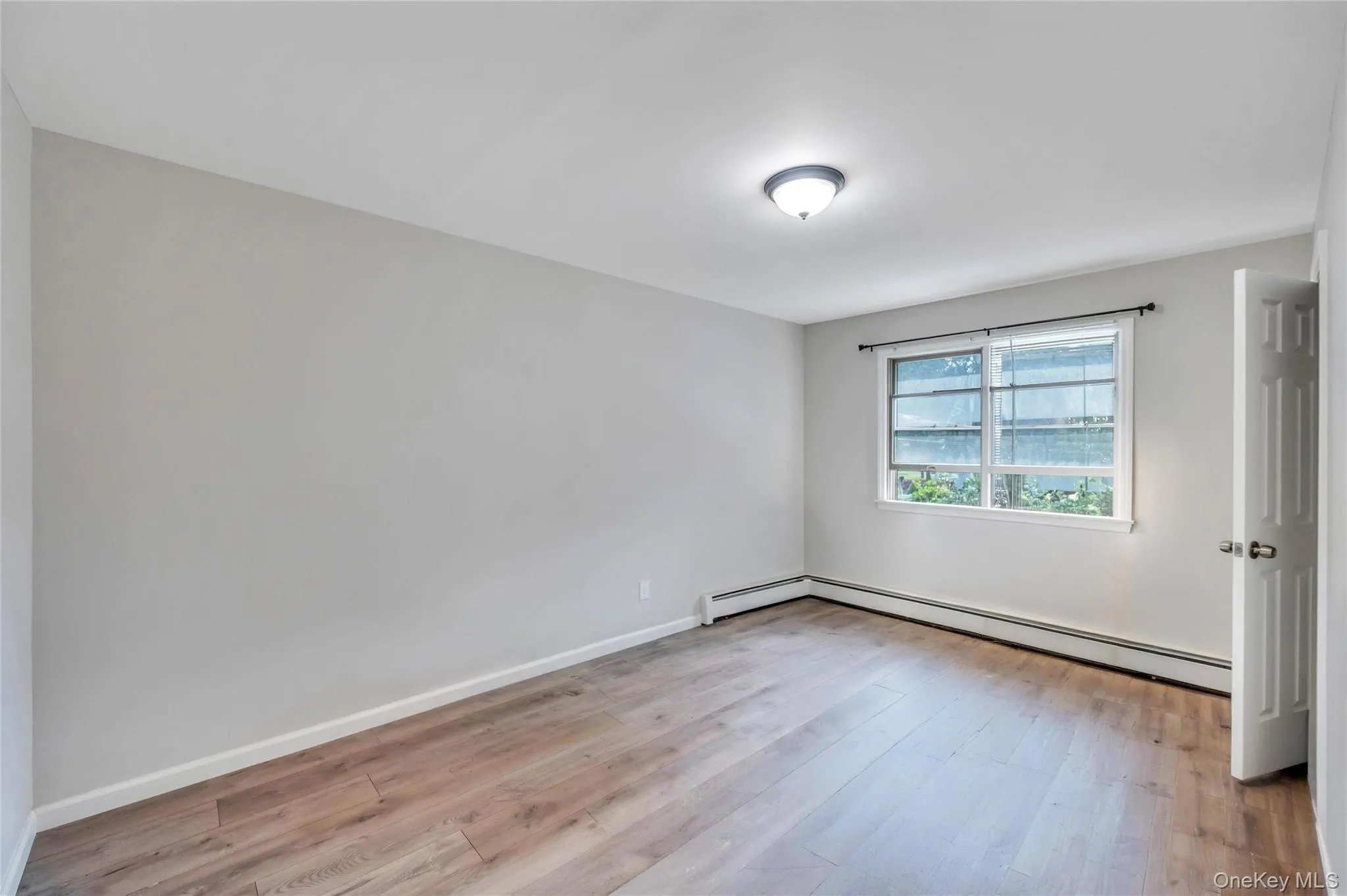 87 Holbrook Road, Brookhaven, NY, 6 Bedrooms Bedrooms, 10 Rooms Rooms,3 BathroomsBathrooms,Residential,For Rent,Holbrook,0,1043433 87 Holbrook Road, Brookhaven, NY, 6 Bedrooms Bedrooms, 10 Rooms Rooms,3 BathroomsBathrooms,Residential,For Rent,Holbrook,0,1043433