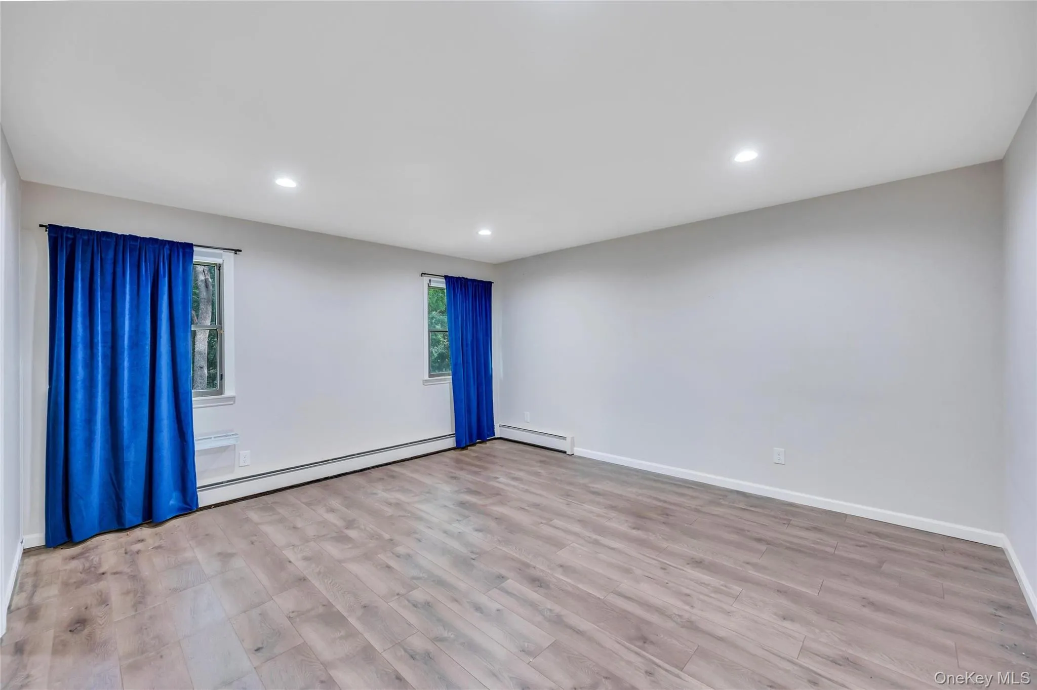 87 Holbrook Road, Brookhaven, NY, 6 Bedrooms Bedrooms, 10 Rooms Rooms,3 BathroomsBathrooms,Residential,For Rent,Holbrook,0,1043433 87 Holbrook Road, Brookhaven, NY, 6 Bedrooms Bedrooms, 10 Rooms Rooms,3 BathroomsBathrooms,Residential,For Rent,Holbrook,0,1043433