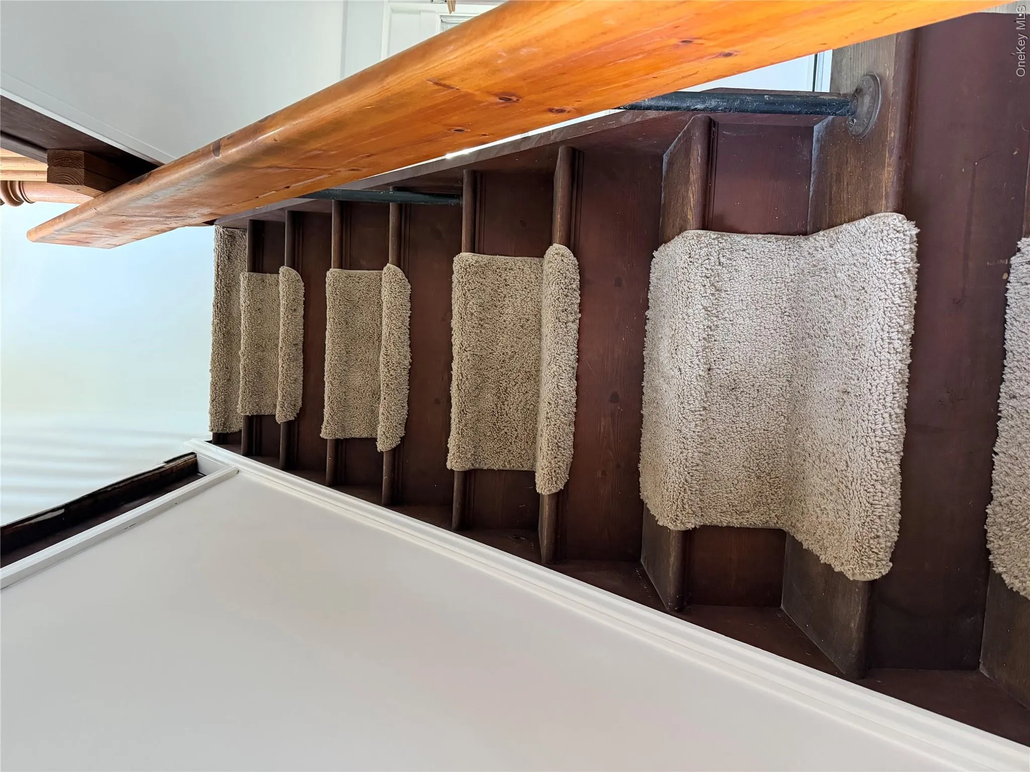 23 Dianne Avenue, Brookhaven, NY, 1 Bedroom Bedrooms, 3 Rooms Rooms,1 BathroomBathrooms,Residential Lease,For Rent,Dianne,0,1043435 23 Dianne Avenue, Brookhaven, NY, 1 Bedroom Bedrooms, 3 Rooms Rooms,1 BathroomBathrooms,Residential Lease,For Rent,Dianne,0,1043435