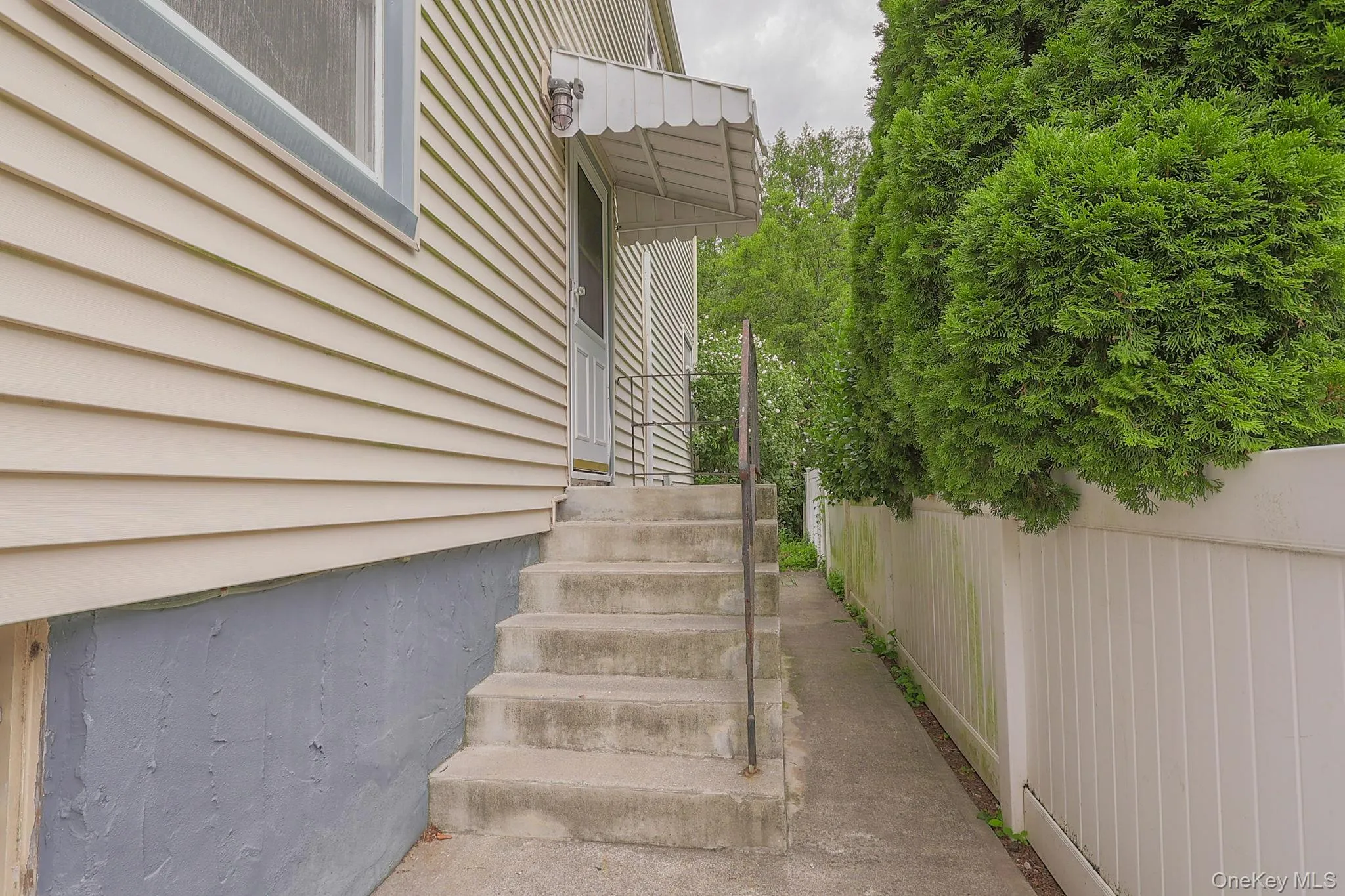 59 Wood Street, Hempstead, NY, 2 Bedrooms Bedrooms, 3 Rooms Rooms,1 BathroomBathrooms,Residential Lease,For Rent,Wood,0,1043436 59 Wood Street, Hempstead, NY, 2 Bedrooms Bedrooms, 3 Rooms Rooms,1 BathroomBathrooms,Residential Lease,For Rent,Wood,0,1043436