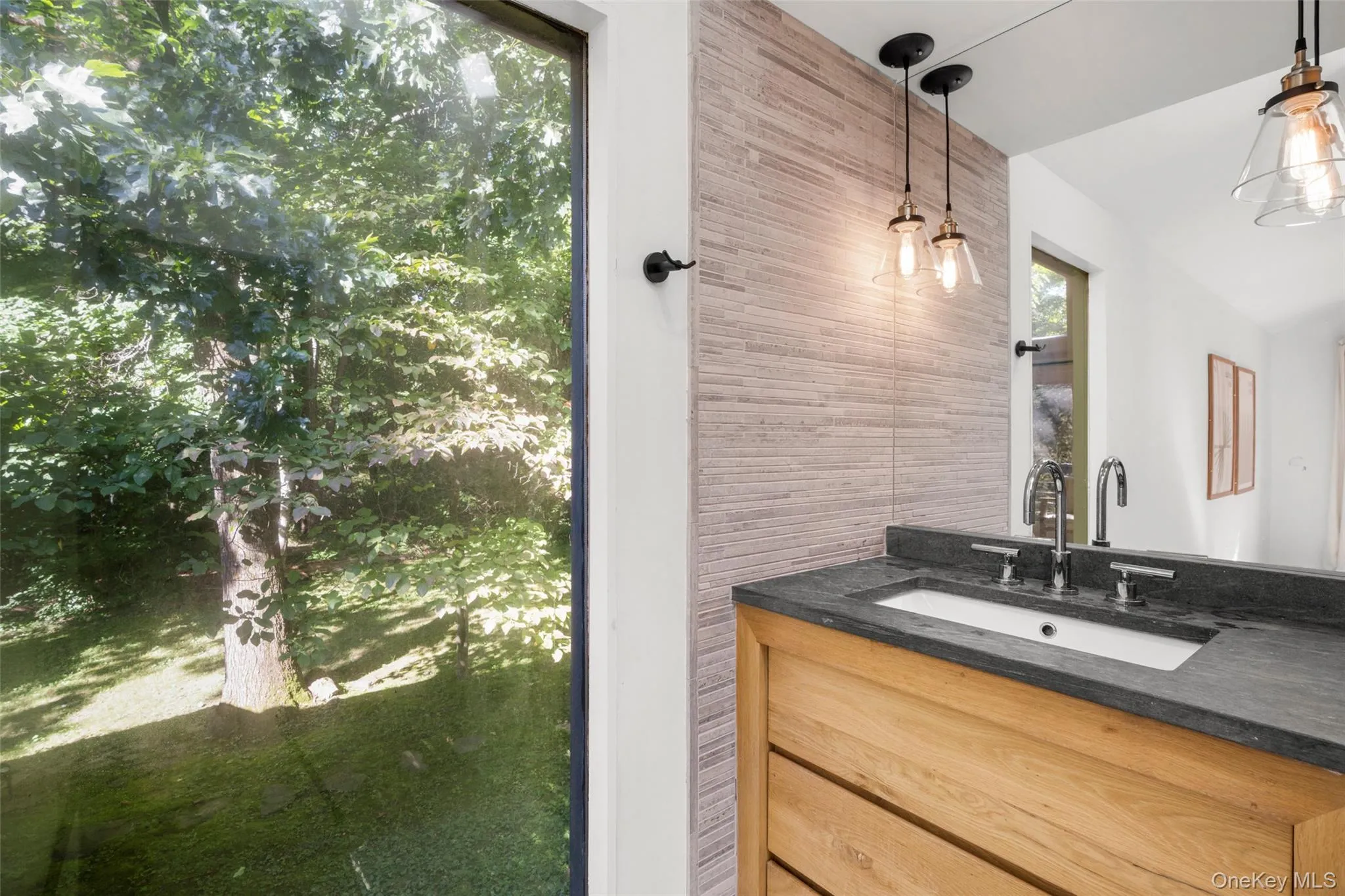 33 Dry Pond Road, Philipstown, NY, 3 Bedrooms Bedrooms, 7 Rooms Rooms,2 BathroomsBathrooms,Residential Lease,For Rent,Dry Pond,0,1043440 33 Dry Pond Road, Philipstown, NY, 3 Bedrooms Bedrooms, 7 Rooms Rooms,2 BathroomsBathrooms,Residential Lease,For Rent,Dry Pond,0,1043440