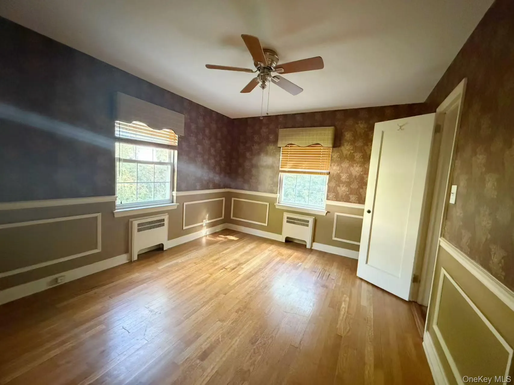 68 Woodbine Road, North Hempstead, NY, 4 Bedrooms Bedrooms, 8 Rooms Rooms,2 BathroomsBathrooms,Residential,For Rent,Woodbine,0,1043443 68 Woodbine Road, North Hempstead, NY, 4 Bedrooms Bedrooms, 8 Rooms Rooms,2 BathroomsBathrooms,Residential,For Rent,Woodbine,0,1043443