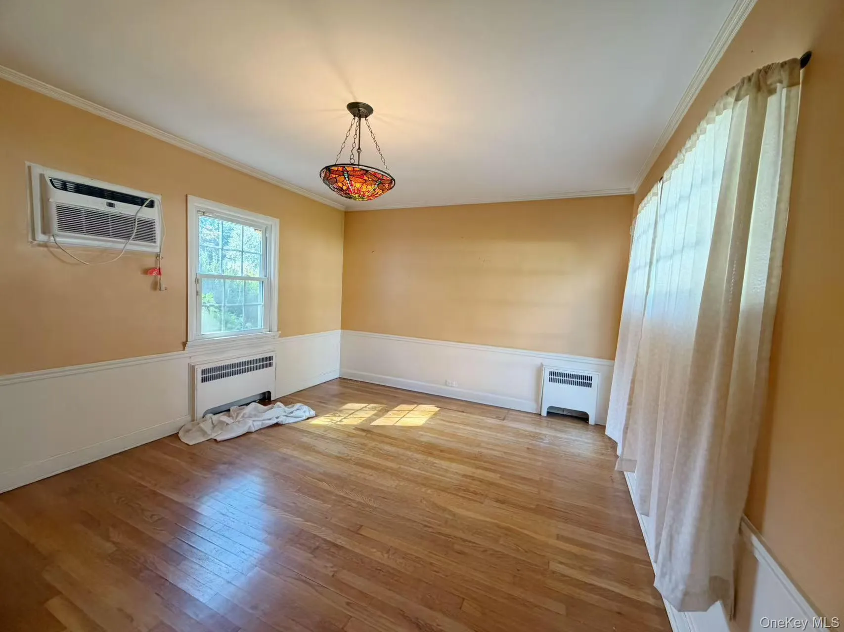 68 Woodbine Road, North Hempstead, NY, 4 Bedrooms Bedrooms, 8 Rooms Rooms,2 BathroomsBathrooms,Residential,For Rent,Woodbine,0,1043443 68 Woodbine Road, North Hempstead, NY, 4 Bedrooms Bedrooms, 8 Rooms Rooms,2 BathroomsBathrooms,Residential,For Rent,Woodbine,0,1043443