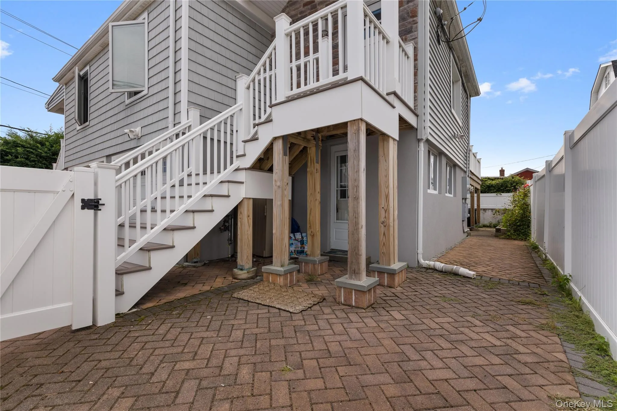 57 Rochester Avenue, Hempstead, NY, 3 Bedrooms Bedrooms, 6 Rooms Rooms,1 BathroomBathrooms,Residential Lease,For Rent,Avenue,0,1043449 57 Rochester Avenue, Hempstead, NY, 3 Bedrooms Bedrooms, 6 Rooms Rooms,1 BathroomBathrooms,Residential Lease,For Rent,Avenue,0,1043449