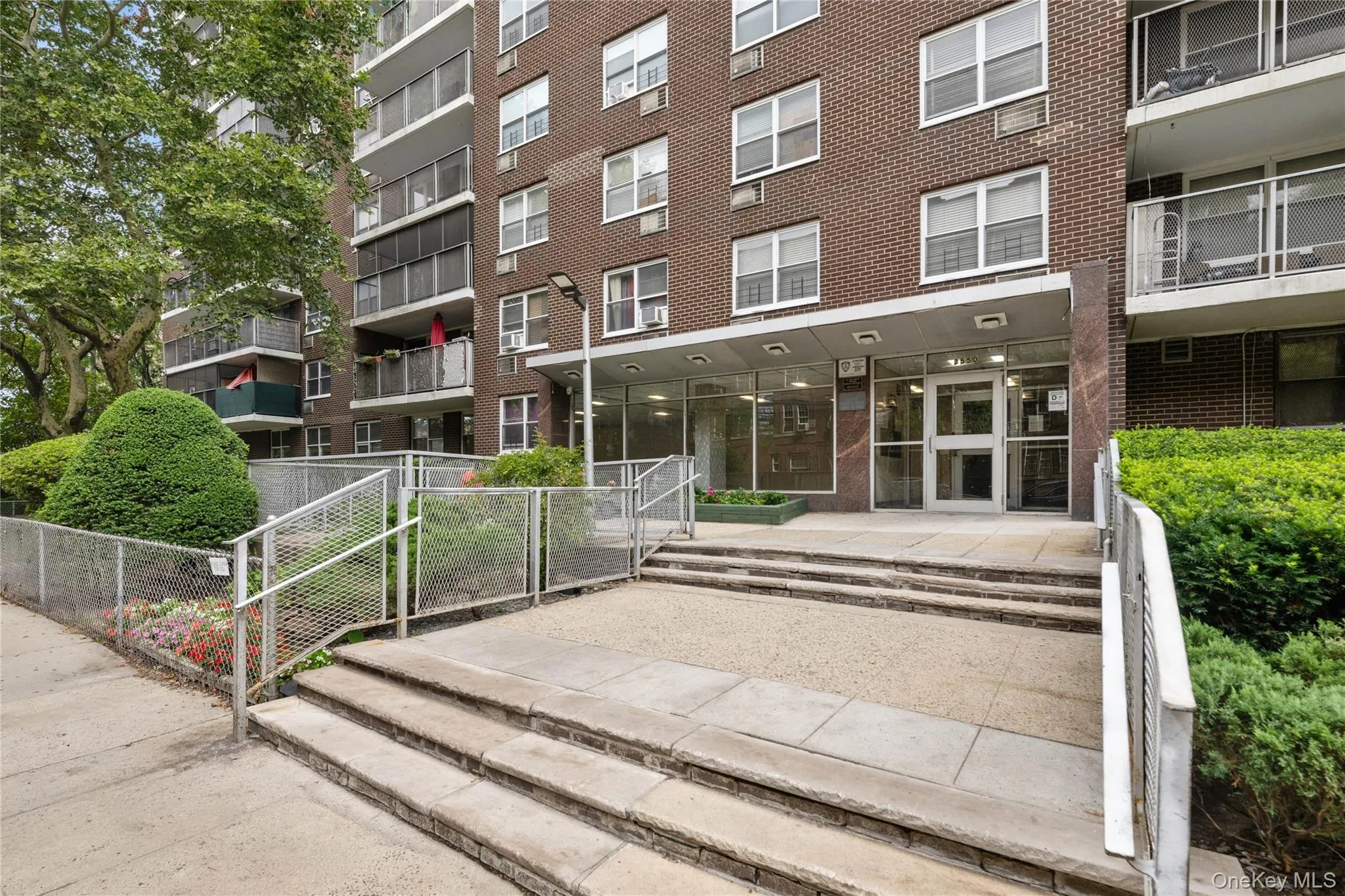 2550 Olinville Avenue, New York, NY, 1 Bedroom Bedrooms, 3 Rooms Rooms,1 BathroomBathrooms,Residential,For Rent,Olinville,0,1043452 2550 Olinville Avenue, New York, NY, 1 Bedroom Bedrooms, 3 Rooms Rooms,1 BathroomBathrooms,Residential,For Rent,Olinville,0,1043452