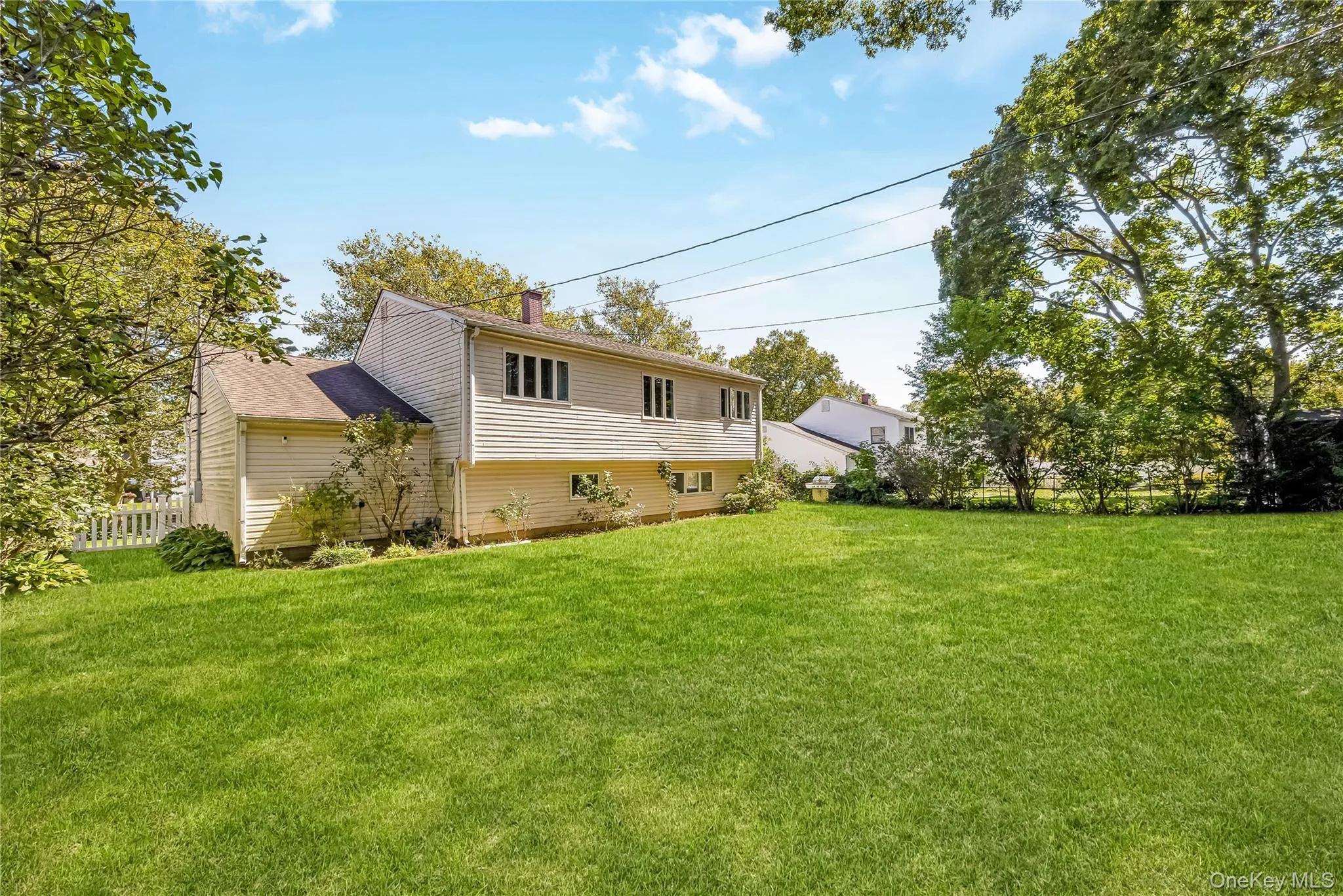 6 Sybil Place, Smithtown, NY, 3 Bedrooms Bedrooms, 6 Rooms Rooms,1 BathroomBathrooms,Residential,For Rent,Sybil,0,1043462 6 Sybil Place, Smithtown, NY, 3 Bedrooms Bedrooms, 6 Rooms Rooms,1 BathroomBathrooms,Residential,For Rent,Sybil,0,1043462