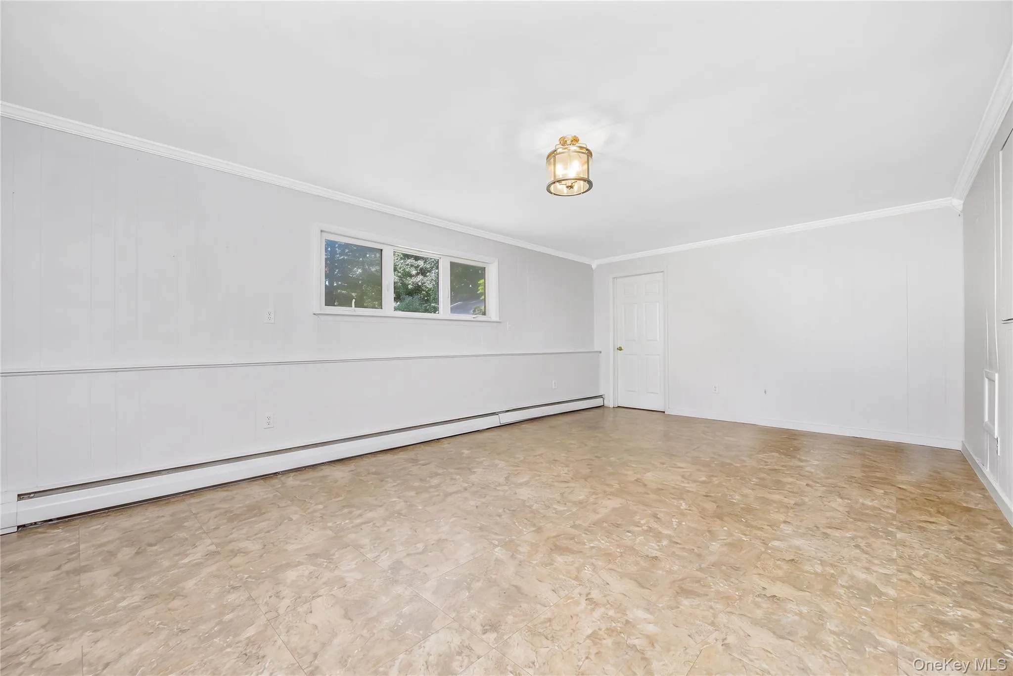 6 Sybil Place, Smithtown, NY, 3 Bedrooms Bedrooms, 6 Rooms Rooms,1 BathroomBathrooms,Residential,For Rent,Sybil,0,1043462 6 Sybil Place, Smithtown, NY, 3 Bedrooms Bedrooms, 6 Rooms Rooms,1 BathroomBathrooms,Residential,For Rent,Sybil,0,1043462