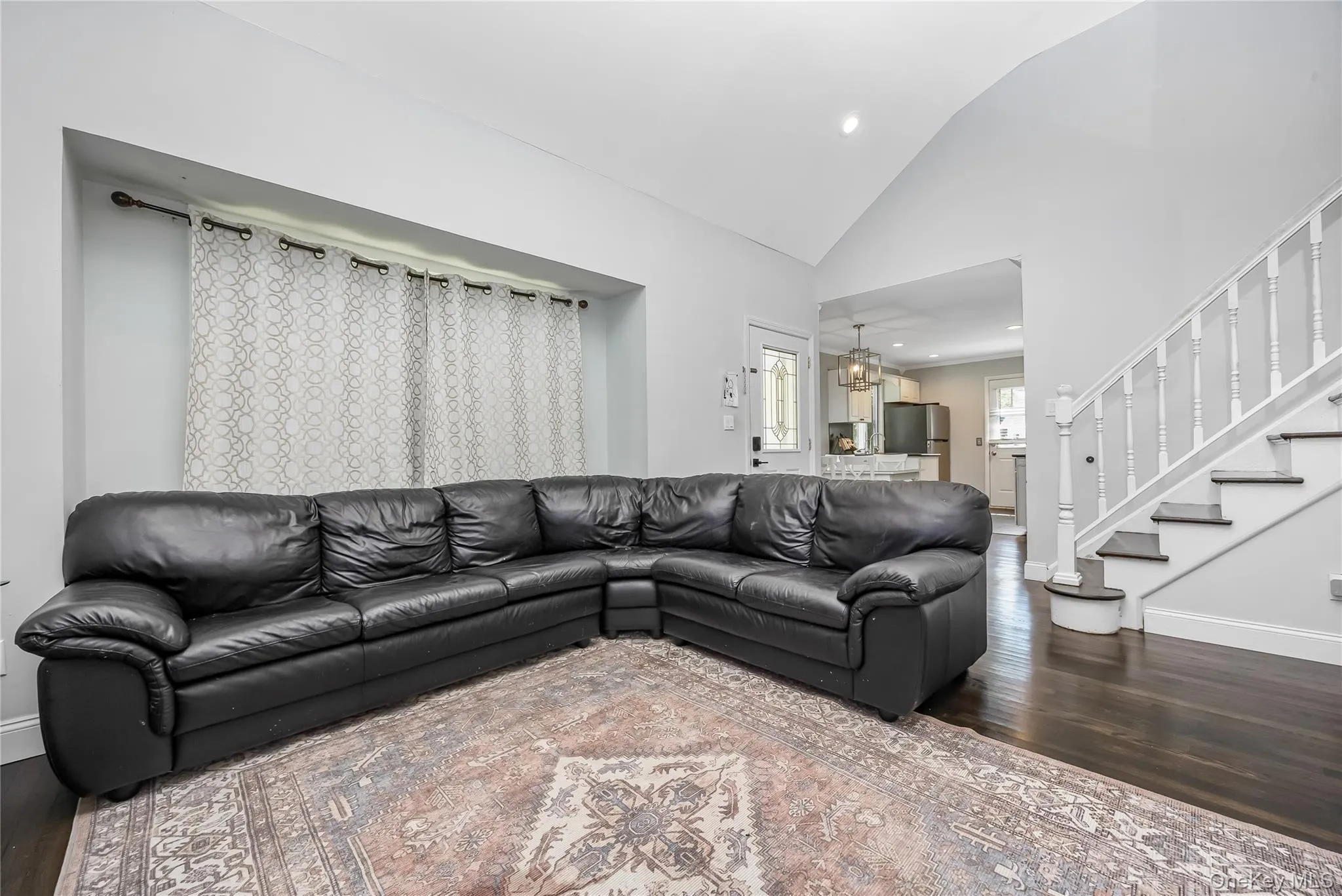 6 Sybil Place, Smithtown, NY, 3 Bedrooms Bedrooms, 6 Rooms Rooms,1 BathroomBathrooms,Residential,For Rent,Sybil,0,1043462 6 Sybil Place, Smithtown, NY, 3 Bedrooms Bedrooms, 6 Rooms Rooms,1 BathroomBathrooms,Residential,For Rent,Sybil,0,1043462