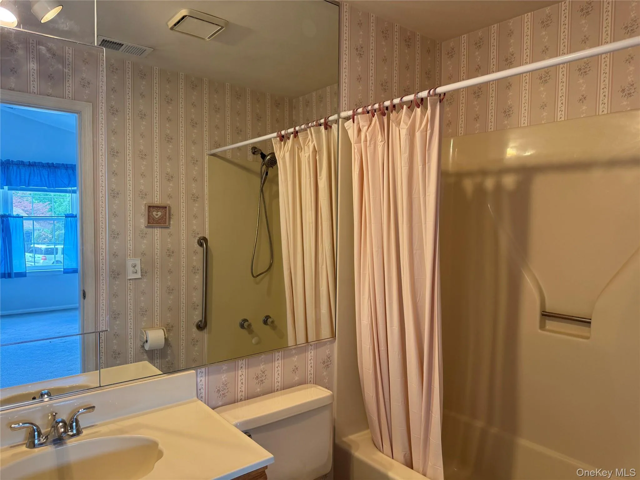 24 Olde Wagon Road, Warwick (town), NY, 3 Bedroom Bedrooms, 6 Room Rooms,2 BathroomBathrooms,Residential Lease,For Rent,Olde Wagon,0,1043464 24 Olde Wagon Road, Warwick (town), NY, 3 Bedroom Bedrooms, 6 Room Rooms,2 BathroomBathrooms,Residential Lease,For Rent,Olde Wagon,0,1043464