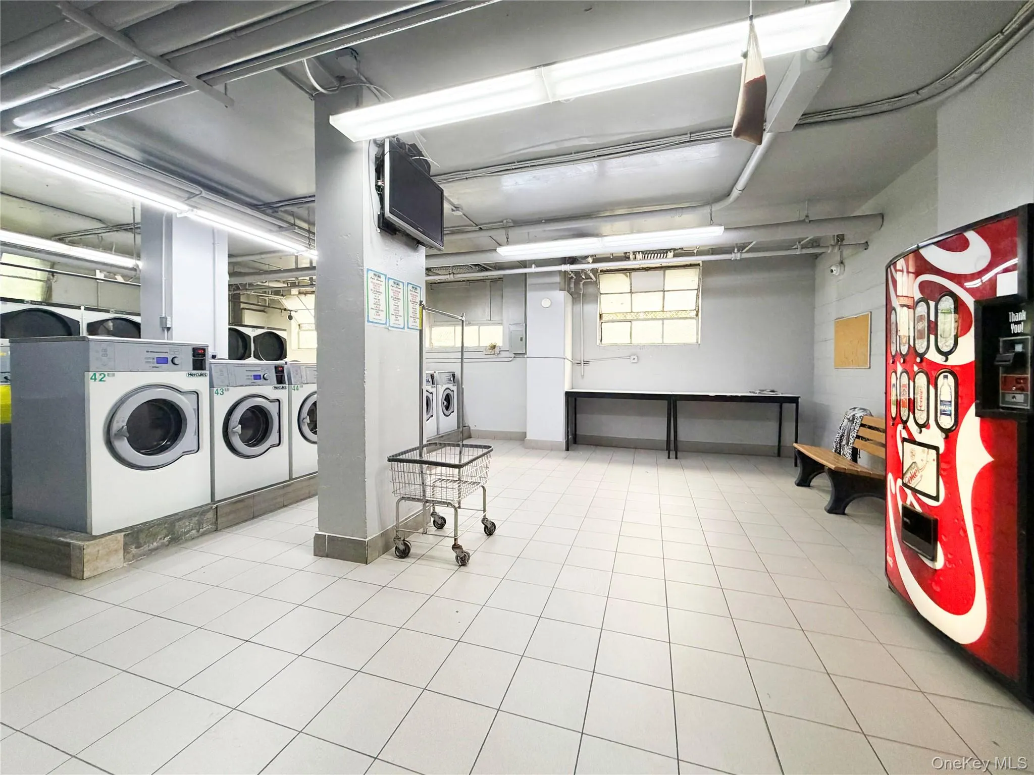 880 Boynton Avenue, New York, NY, 2 Bedrooms Bedrooms, 4 Rooms Rooms,2 BathroomsBathrooms,Residential,For Rent,Boynton,0,1043469 880 Boynton Avenue, New York, NY, 2 Bedrooms Bedrooms, 4 Rooms Rooms,2 BathroomsBathrooms,Residential,For Rent,Boynton,0,1043469