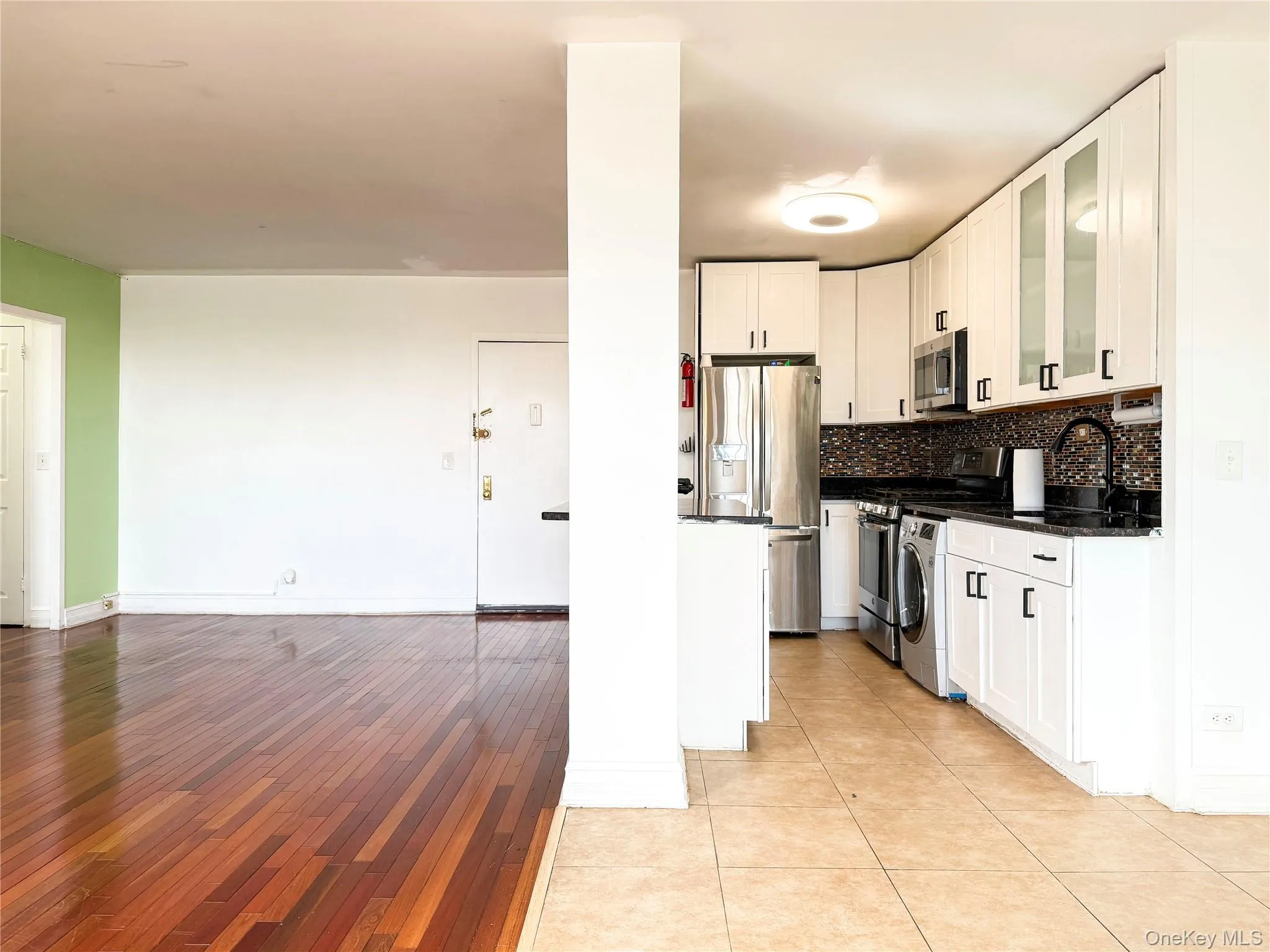 880 Boynton Avenue, New York, NY, 2 Bedrooms Bedrooms, 4 Rooms Rooms,2 BathroomsBathrooms,Residential,For Rent,Boynton,0,1043469 880 Boynton Avenue, New York, NY, 2 Bedrooms Bedrooms, 4 Rooms Rooms,2 BathroomsBathrooms,Residential,For Rent,Boynton,0,1043469