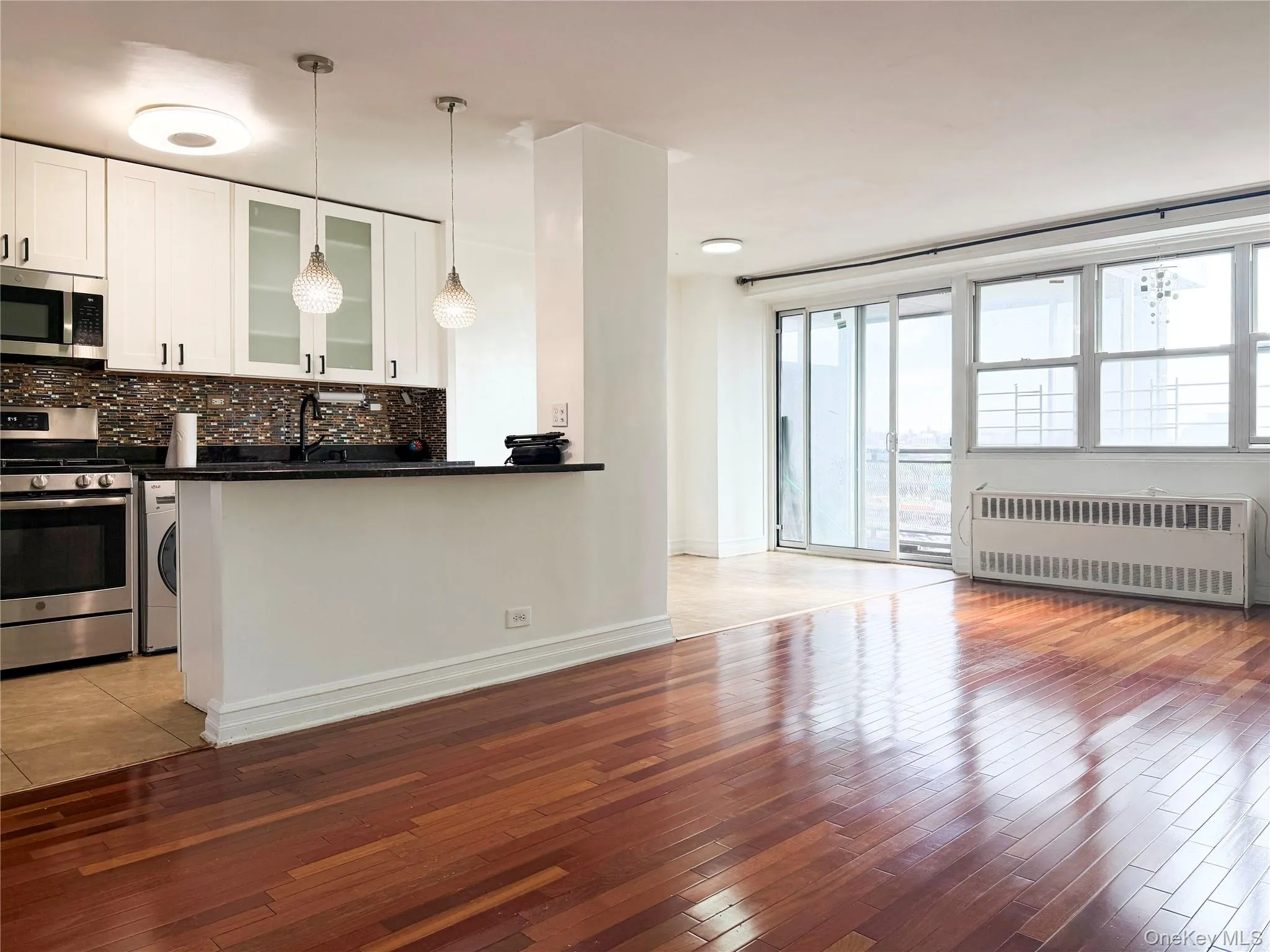 880 Boynton Avenue, New York, NY, 2 Bedrooms Bedrooms, 4 Rooms Rooms,2 BathroomsBathrooms,Residential,For Rent,Boynton,0,1043469 880 Boynton Avenue, New York, NY, 2 Bedrooms Bedrooms, 4 Rooms Rooms,2 BathroomsBathrooms,Residential,For Rent,Boynton,0,1043469
