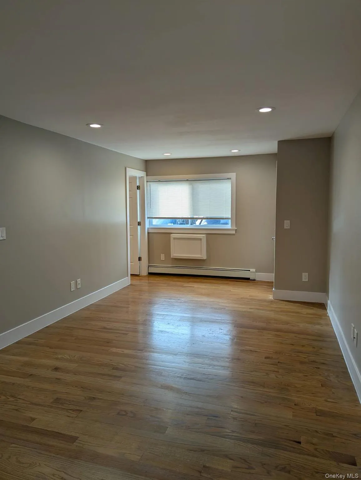 1735 North Gardiner Drive North Gardiner drive, Islip, NY, 2 Bedrooms Bedrooms, 5 Rooms Rooms,1 BathroomBathrooms,Residential Lease,For Rent,North Gardiner drive,0,1043470 1735 North Gardiner Drive North Gardiner drive, Islip, NY, 2 Bedrooms Bedrooms, 5 Rooms Rooms,1 BathroomBathrooms,Residential Lease,For Rent,North Gardiner drive,0,1043470