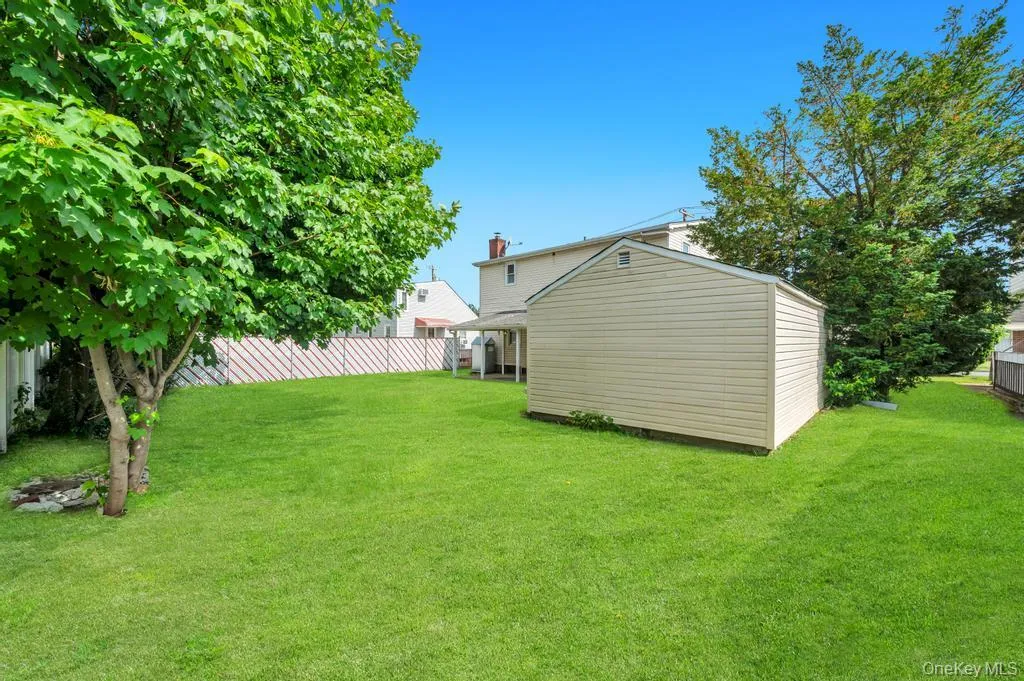 15 Farm Lane, Oyster Bay, NY, 4 Bedrooms Bedrooms, 7 Rooms Rooms,3 BathroomsBathrooms,Residential,For Rent,Farm,0,1043474 15 Farm Lane, Oyster Bay, NY, 4 Bedrooms Bedrooms, 7 Rooms Rooms,3 BathroomsBathrooms,Residential,For Rent,Farm,0,1043474