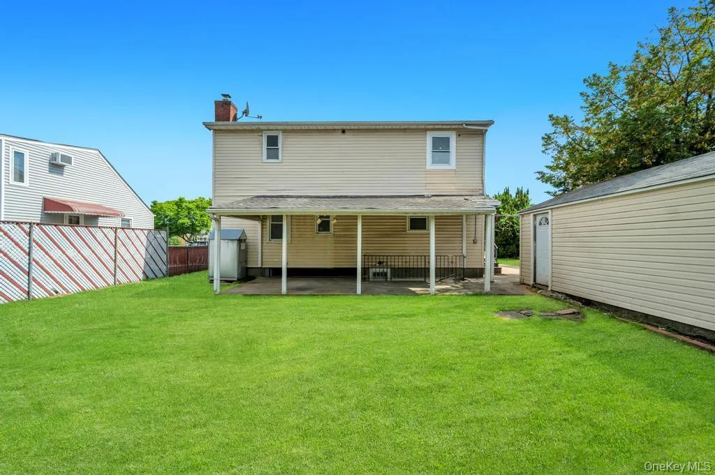 15 Farm Lane, Oyster Bay, NY, 4 Bedrooms Bedrooms, 7 Rooms Rooms,3 BathroomsBathrooms,Residential,For Rent,Farm,0,1043474 15 Farm Lane, Oyster Bay, NY, 4 Bedrooms Bedrooms, 7 Rooms Rooms,3 BathroomsBathrooms,Residential,For Rent,Farm,0,1043474