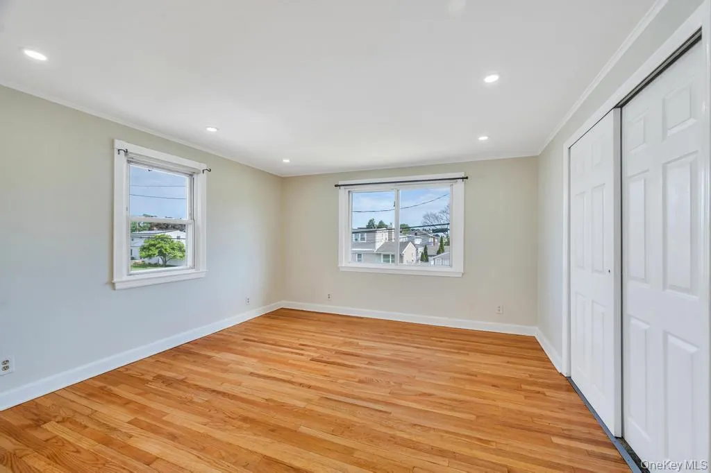 15 Farm Lane, Oyster Bay, NY, 4 Bedrooms Bedrooms, 7 Rooms Rooms,3 BathroomsBathrooms,Residential,For Rent,Farm,0,1043474 15 Farm Lane, Oyster Bay, NY, 4 Bedrooms Bedrooms, 7 Rooms Rooms,3 BathroomsBathrooms,Residential,For Rent,Farm,0,1043474