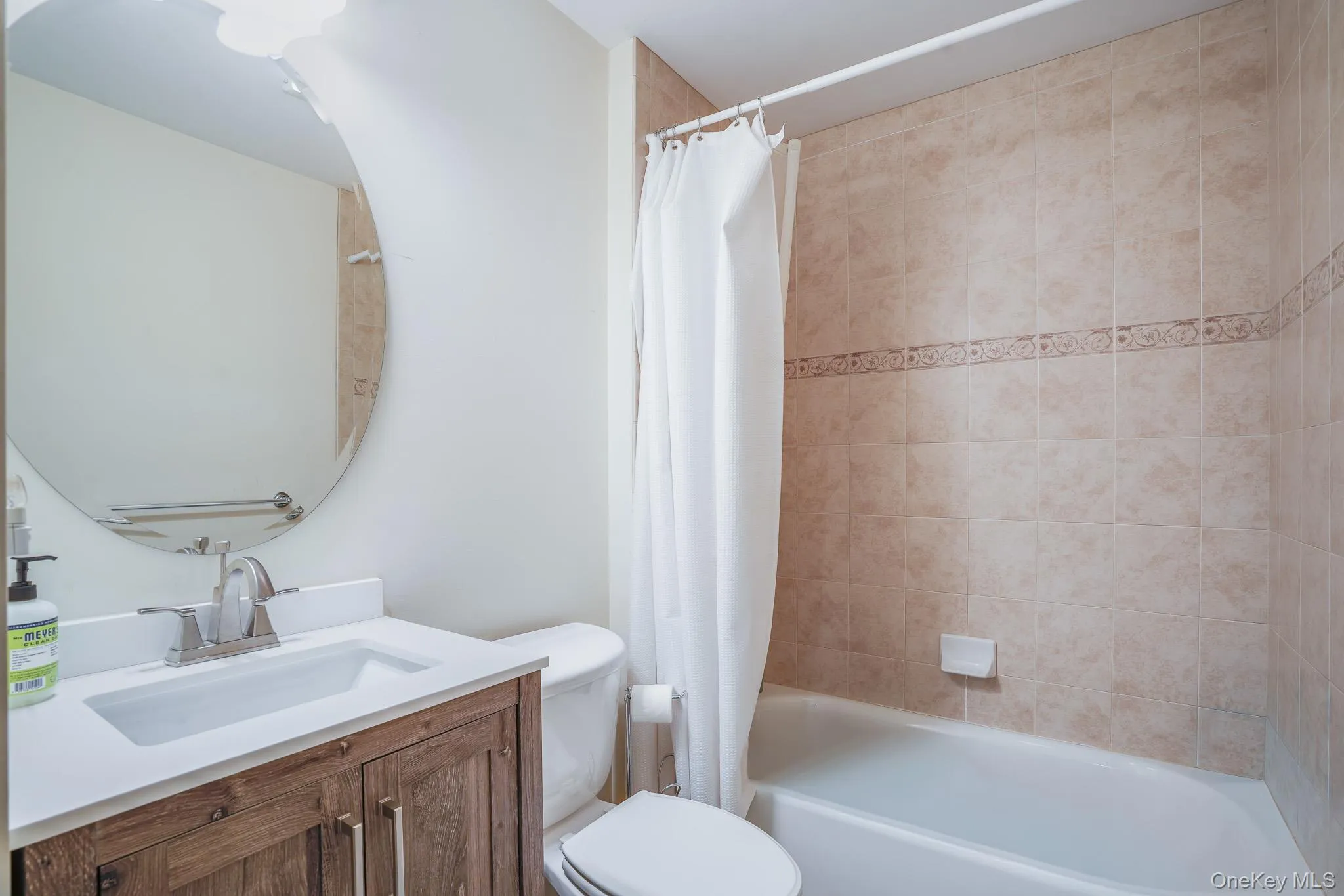 3rd Floor full bath 3rd Floor full bath