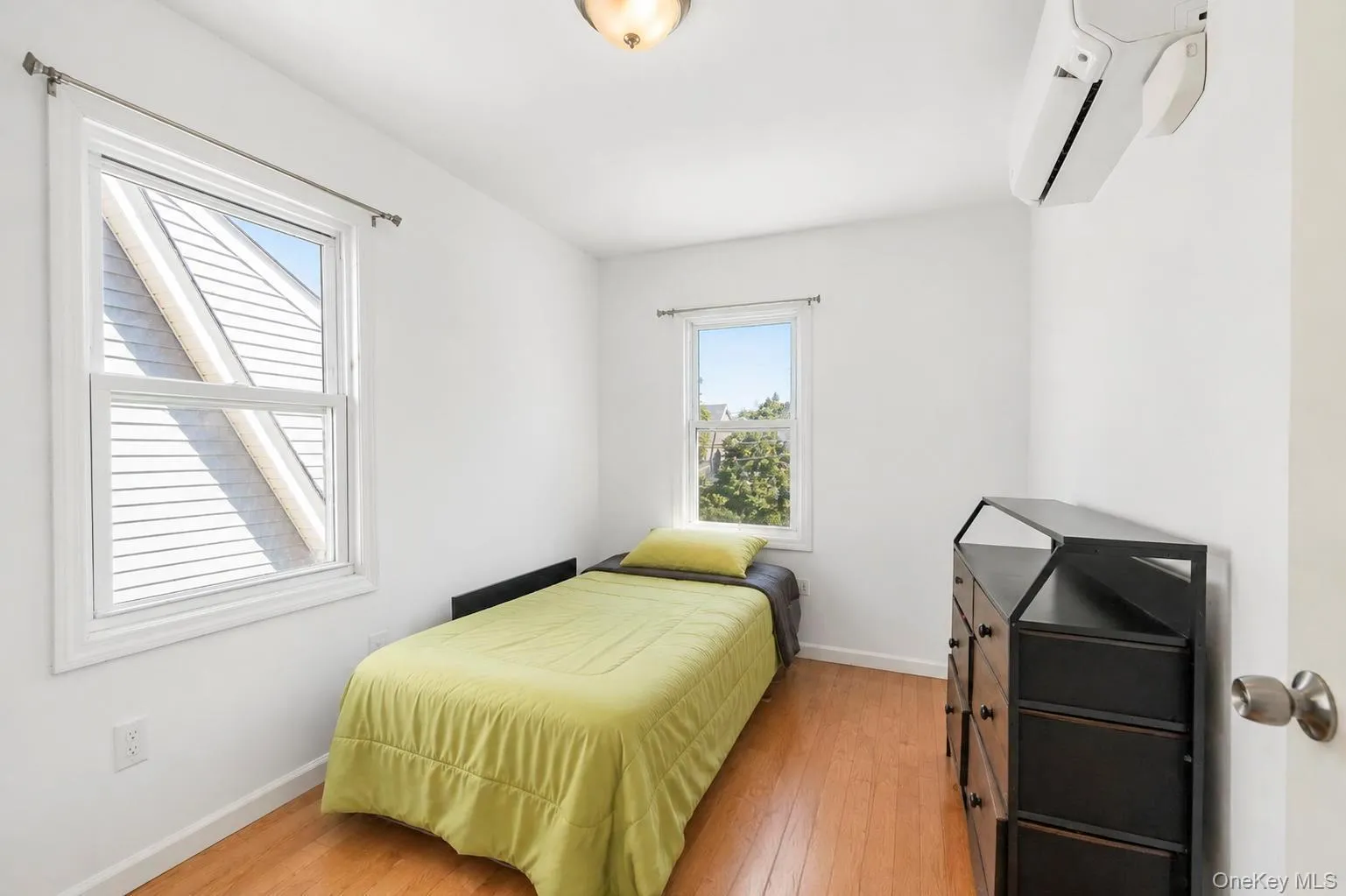 112-38 200th Street, New York, NY, 3 Bedrooms Bedrooms, 7 Rooms Rooms,2 BathroomsBathrooms,Residential,For Rent,200th,0,1043483 112-38 200th Street, New York, NY, 3 Bedrooms Bedrooms, 7 Rooms Rooms,2 BathroomsBathrooms,Residential,For Rent,200th,0,1043483