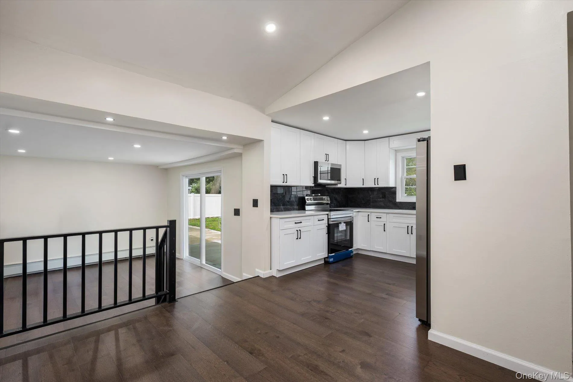 91 30th Street, Babylon, NY, 5 Bedrooms Bedrooms, 8 Rooms Rooms,2 BathroomsBathrooms,Residential,For Rent,30th,0,1043484 91 30th Street, Babylon, NY, 5 Bedrooms Bedrooms, 8 Rooms Rooms,2 BathroomsBathrooms,Residential,For Rent,30th,0,1043484