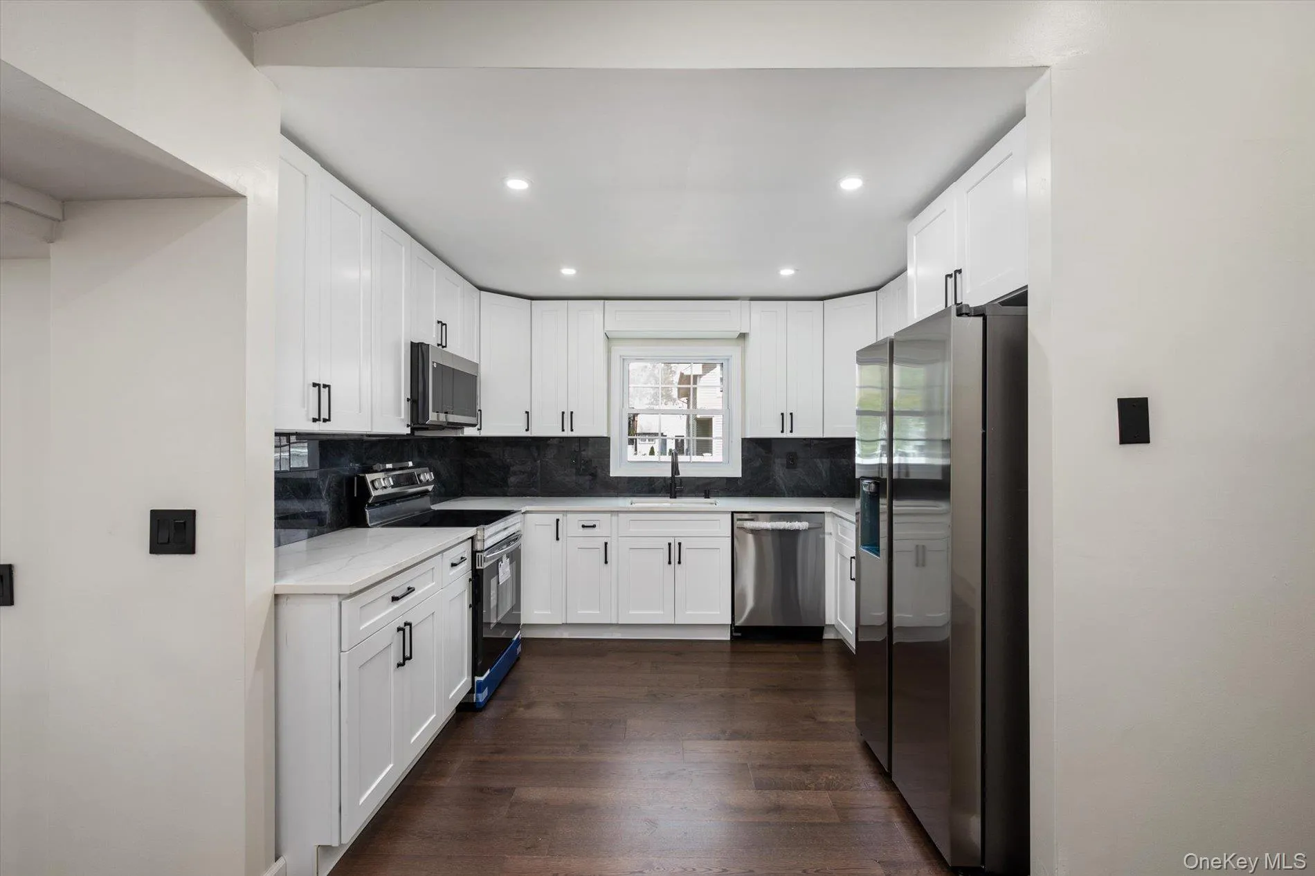 91 30th Street, Babylon, NY, 5 Bedrooms Bedrooms, 8 Rooms Rooms,2 BathroomsBathrooms,Residential,For Rent,30th,0,1043484 91 30th Street, Babylon, NY, 5 Bedrooms Bedrooms, 8 Rooms Rooms,2 BathroomsBathrooms,Residential,For Rent,30th,0,1043484