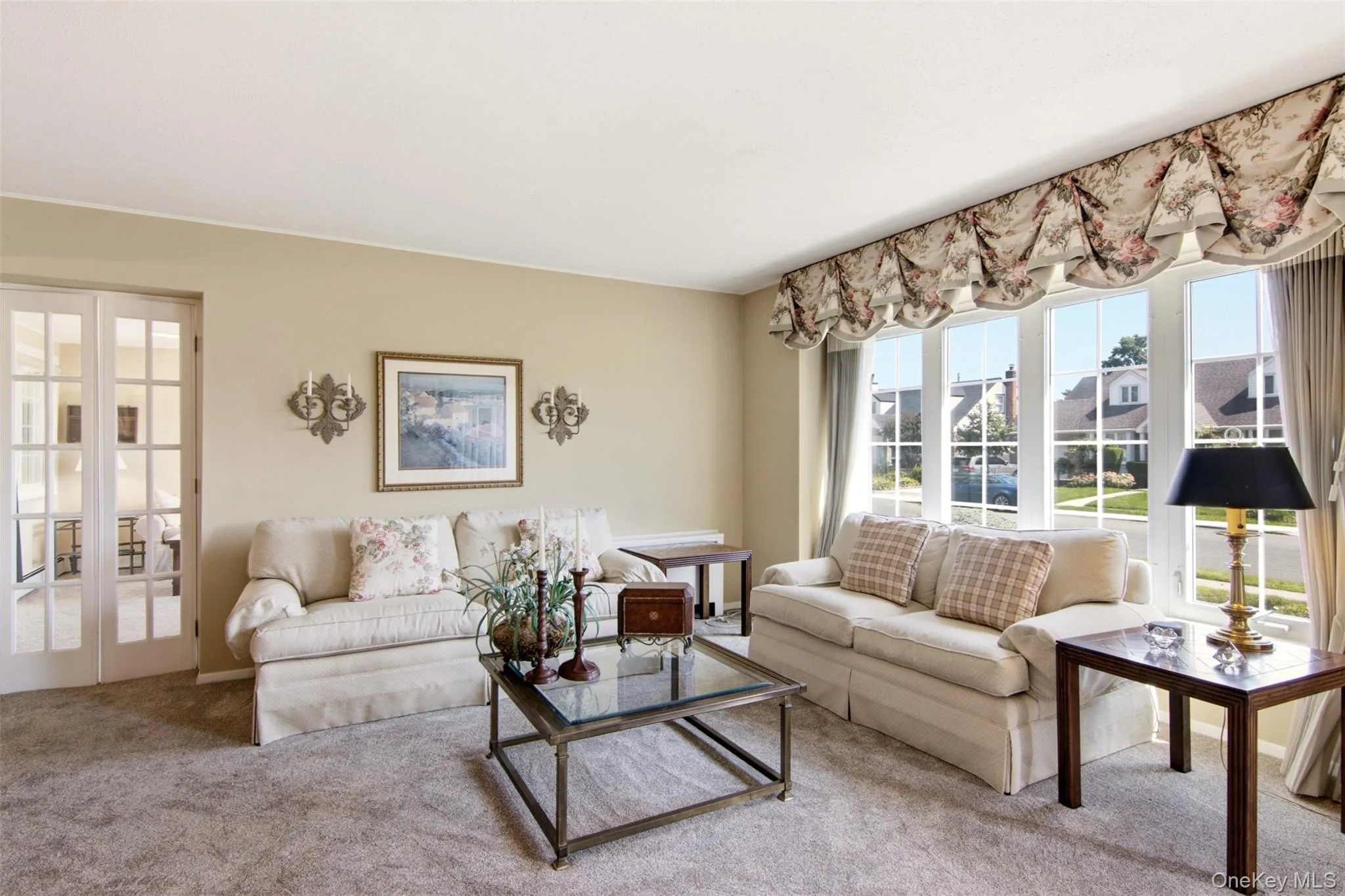 3 Cromwell Road, North Hempstead, NY, 4 Bedrooms Bedrooms, 8 Rooms Rooms,2 BathroomsBathrooms,Residential,For Rent,Cromwell,0,1043491 3 Cromwell Road, North Hempstead, NY, 4 Bedrooms Bedrooms, 8 Rooms Rooms,2 BathroomsBathrooms,Residential,For Rent,Cromwell,0,1043491