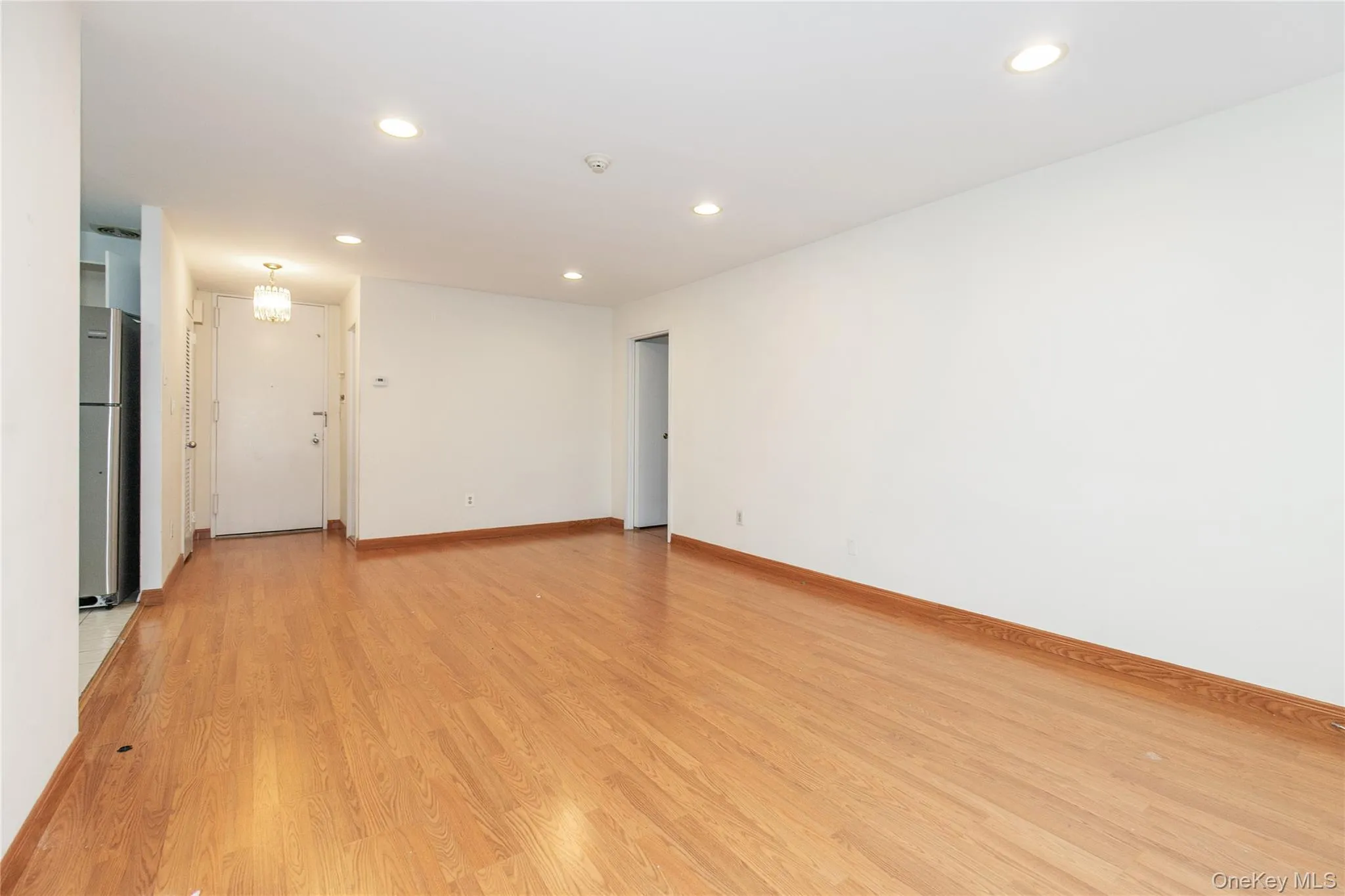 1 Ipswich Avenue, North Hempstead, NY, 2 Bedrooms Bedrooms, 4 Rooms Rooms,1 BathroomBathrooms,Residential Lease,For Rent,Ipswich,0,1043493 1 Ipswich Avenue, North Hempstead, NY, 2 Bedrooms Bedrooms, 4 Rooms Rooms,1 BathroomBathrooms,Residential Lease,For Rent,Ipswich,0,1043493