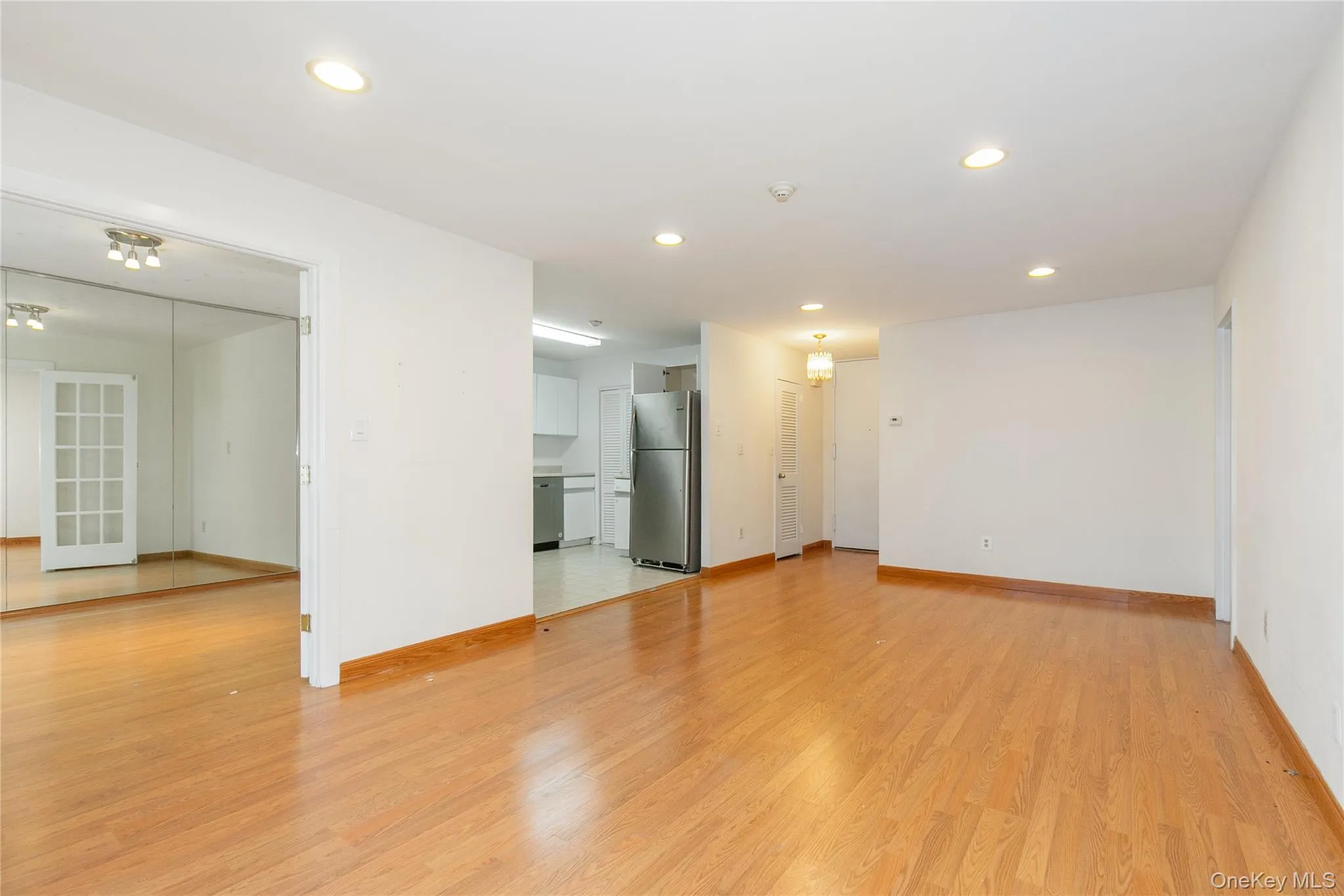 1 Ipswich Avenue, North Hempstead, NY, 2 Bedrooms Bedrooms, 4 Rooms Rooms,1 BathroomBathrooms,Residential Lease,For Rent,Ipswich,0,1043493 1 Ipswich Avenue, North Hempstead, NY, 2 Bedrooms Bedrooms, 4 Rooms Rooms,1 BathroomBathrooms,Residential Lease,For Rent,Ipswich,0,1043493