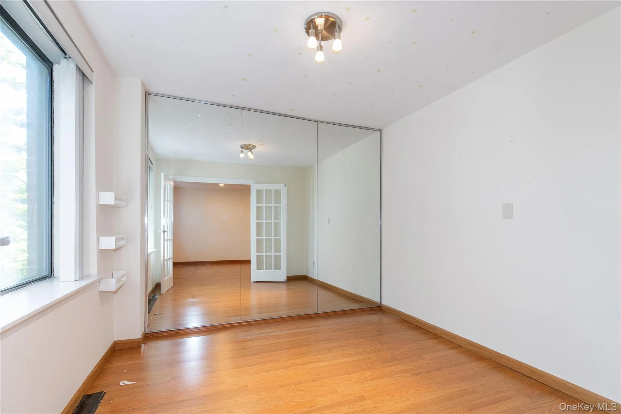 1 Ipswich Avenue, North Hempstead, NY, 2 Bedrooms Bedrooms, 4 Rooms Rooms,1 BathroomBathrooms,Residential Lease,For Rent,Ipswich,0,1043493 1 Ipswich Avenue, North Hempstead, NY, 2 Bedrooms Bedrooms, 4 Rooms Rooms,1 BathroomBathrooms,Residential Lease,For Rent,Ipswich,0,1043493