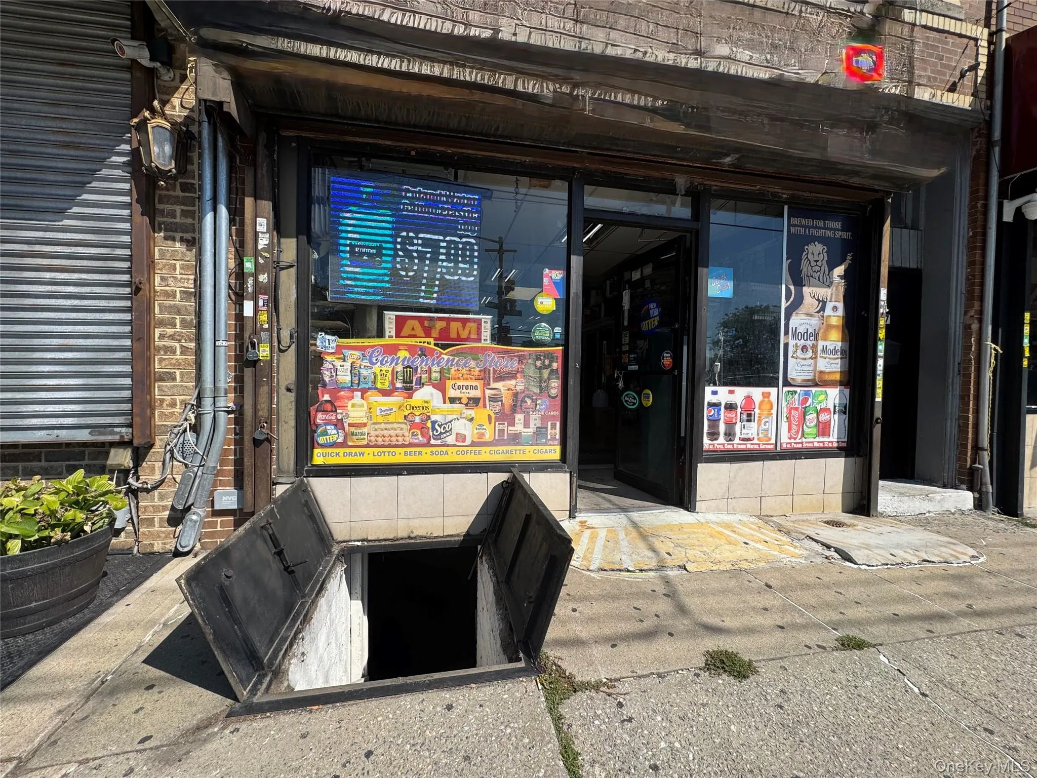 112-17 Rockaway Blvd Boulevard, New York, NY, ,Commercial Lease,For Rent,Rockaway Blvd,0,1043496 112-17 Rockaway Blvd Boulevard, New York, NY, ,Commercial Lease,For Rent,Rockaway Blvd,0,1043496