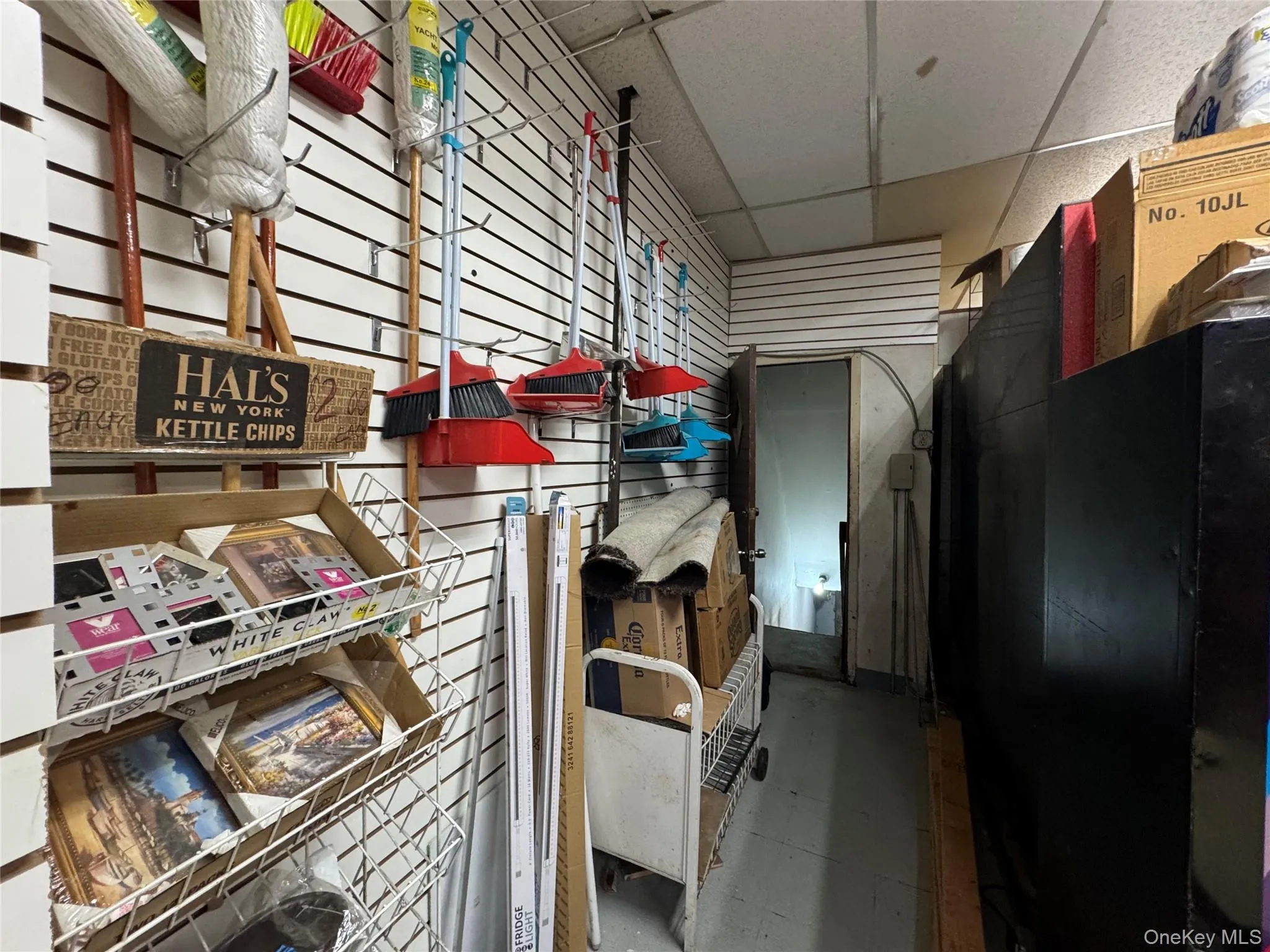 112-17 Rockaway Blvd Boulevard, New York, NY, ,Commercial Lease,For Rent,Rockaway Blvd,0,1043496 112-17 Rockaway Blvd Boulevard, New York, NY, ,Commercial Lease,For Rent,Rockaway Blvd,0,1043496