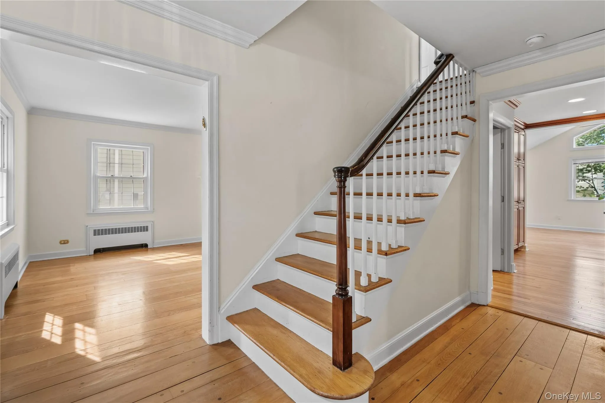 136 Wilmot Circle, New Rochelle, NY, 3 Bedrooms Bedrooms, 7 Rooms Rooms,2 BathroomsBathrooms,Residential,For Rent,Wilmot,0,1043497 136 Wilmot Circle, New Rochelle, NY, 3 Bedrooms Bedrooms, 7 Rooms Rooms,2 BathroomsBathrooms,Residential,For Rent,Wilmot,0,1043497