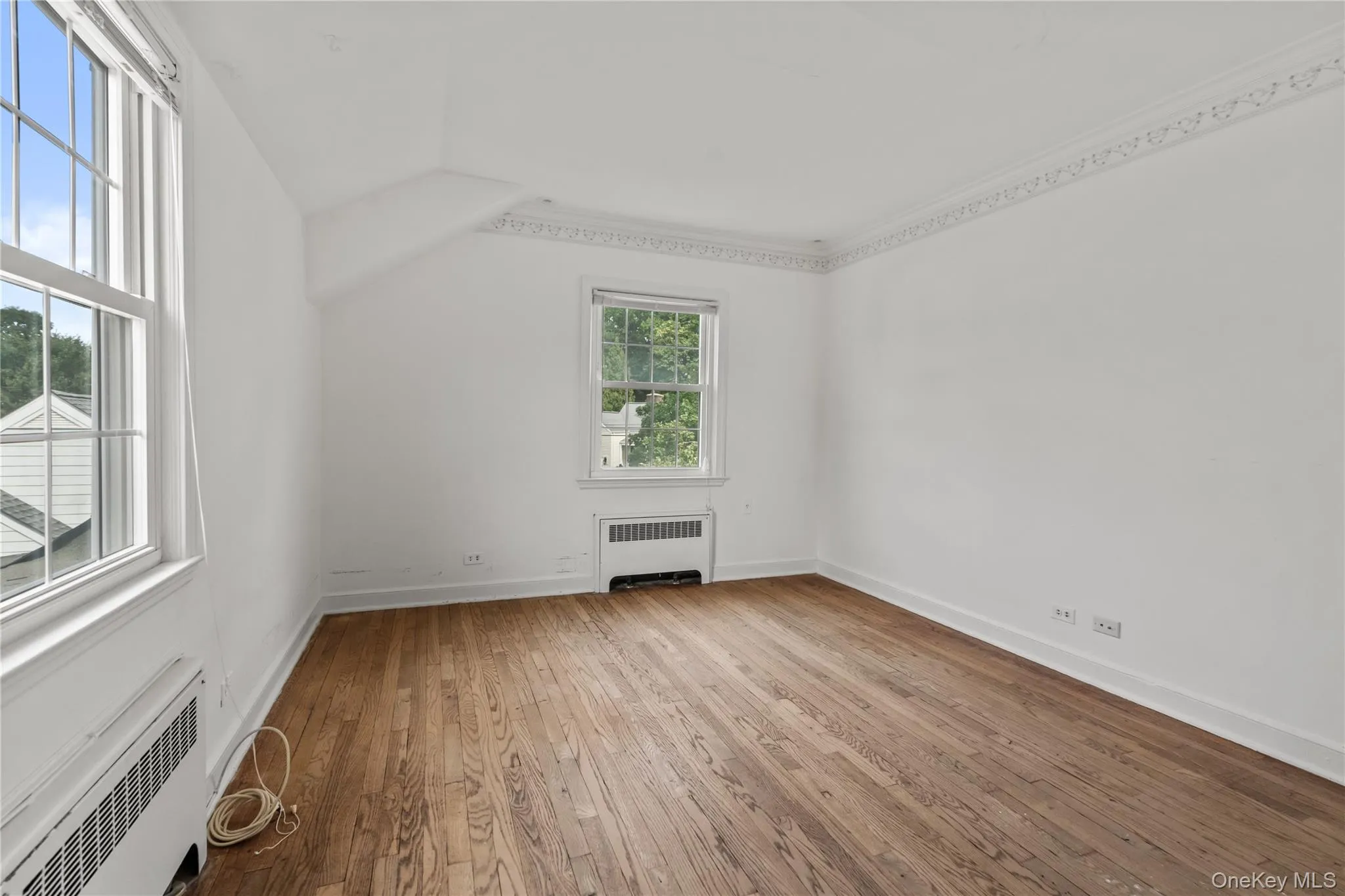 136 Wilmot Circle, New Rochelle, NY, 3 Bedrooms Bedrooms, 7 Rooms Rooms,2 BathroomsBathrooms,Residential,For Rent,Wilmot,0,1043497 136 Wilmot Circle, New Rochelle, NY, 3 Bedrooms Bedrooms, 7 Rooms Rooms,2 BathroomsBathrooms,Residential,For Rent,Wilmot,0,1043497