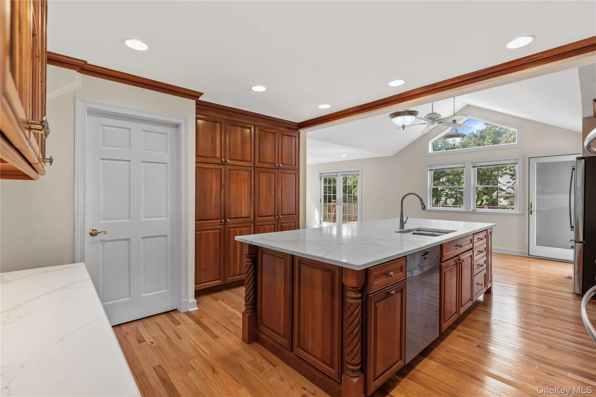 136 Wilmot Circle, New Rochelle, NY, 3 Bedrooms Bedrooms, 7 Rooms Rooms,2 BathroomsBathrooms,Residential,For Rent,Wilmot,0,1043497 136 Wilmot Circle, New Rochelle, NY, 3 Bedrooms Bedrooms, 7 Rooms Rooms,2 BathroomsBathrooms,Residential,For Rent,Wilmot,0,1043497