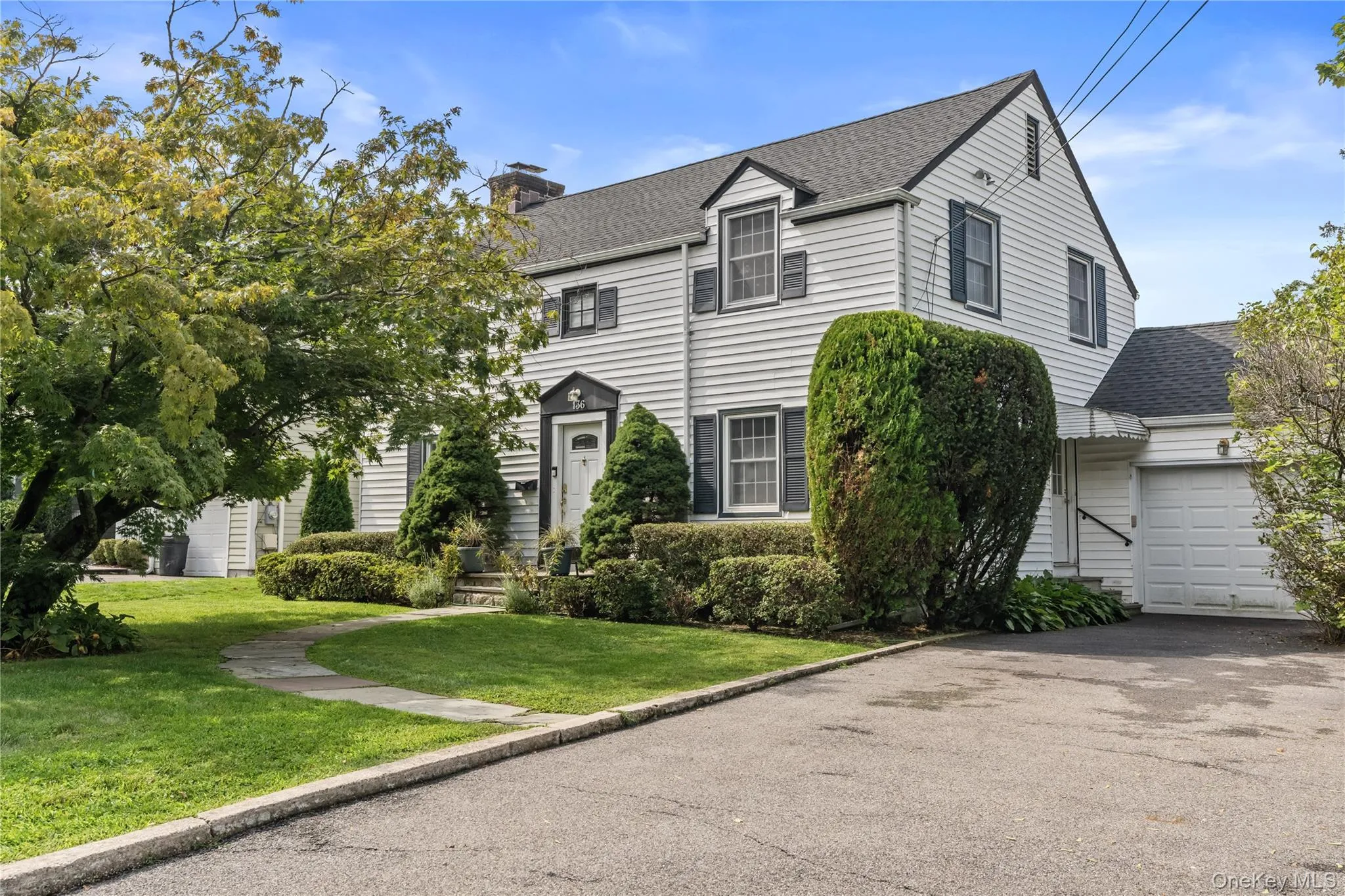 136 Wilmot Circle, New Rochelle, NY, 3 Bedrooms Bedrooms, 7 Rooms Rooms,2 BathroomsBathrooms,Residential,For Rent,Wilmot,0,1043497 136 Wilmot Circle, New Rochelle, NY, 3 Bedrooms Bedrooms, 7 Rooms Rooms,2 BathroomsBathrooms,Residential,For Rent,Wilmot,0,1043497