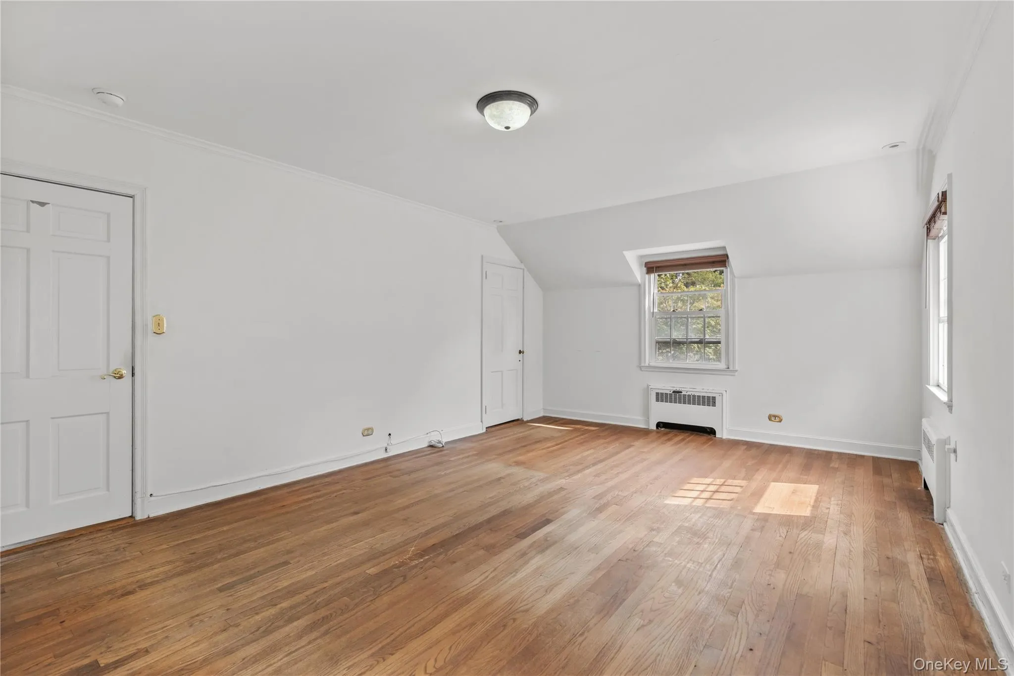 136 Wilmot Circle, New Rochelle, NY, 3 Bedrooms Bedrooms, 7 Rooms Rooms,2 BathroomsBathrooms,Residential,For Rent,Wilmot,0,1043497 136 Wilmot Circle, New Rochelle, NY, 3 Bedrooms Bedrooms, 7 Rooms Rooms,2 BathroomsBathrooms,Residential,For Rent,Wilmot,0,1043497