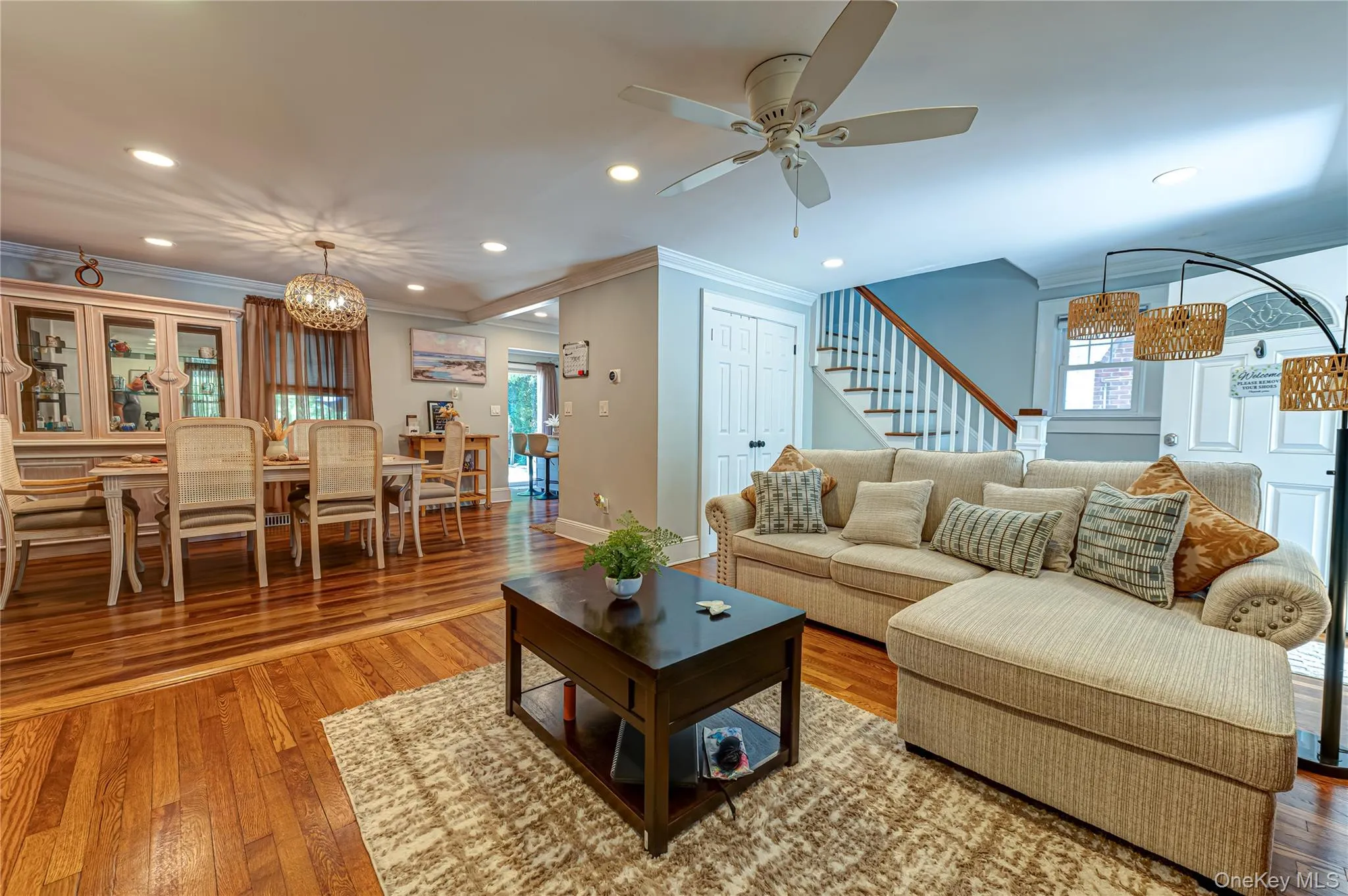 69 Bar Beach Road, North Hempstead, NY, 3 Bedrooms Bedrooms, 6 Rooms Rooms,1 BathroomBathrooms,Residential,For Rent,Bar Beach,0,1043499 69 Bar Beach Road, North Hempstead, NY, 3 Bedrooms Bedrooms, 6 Rooms Rooms,1 BathroomBathrooms,Residential,For Rent,Bar Beach,0,1043499