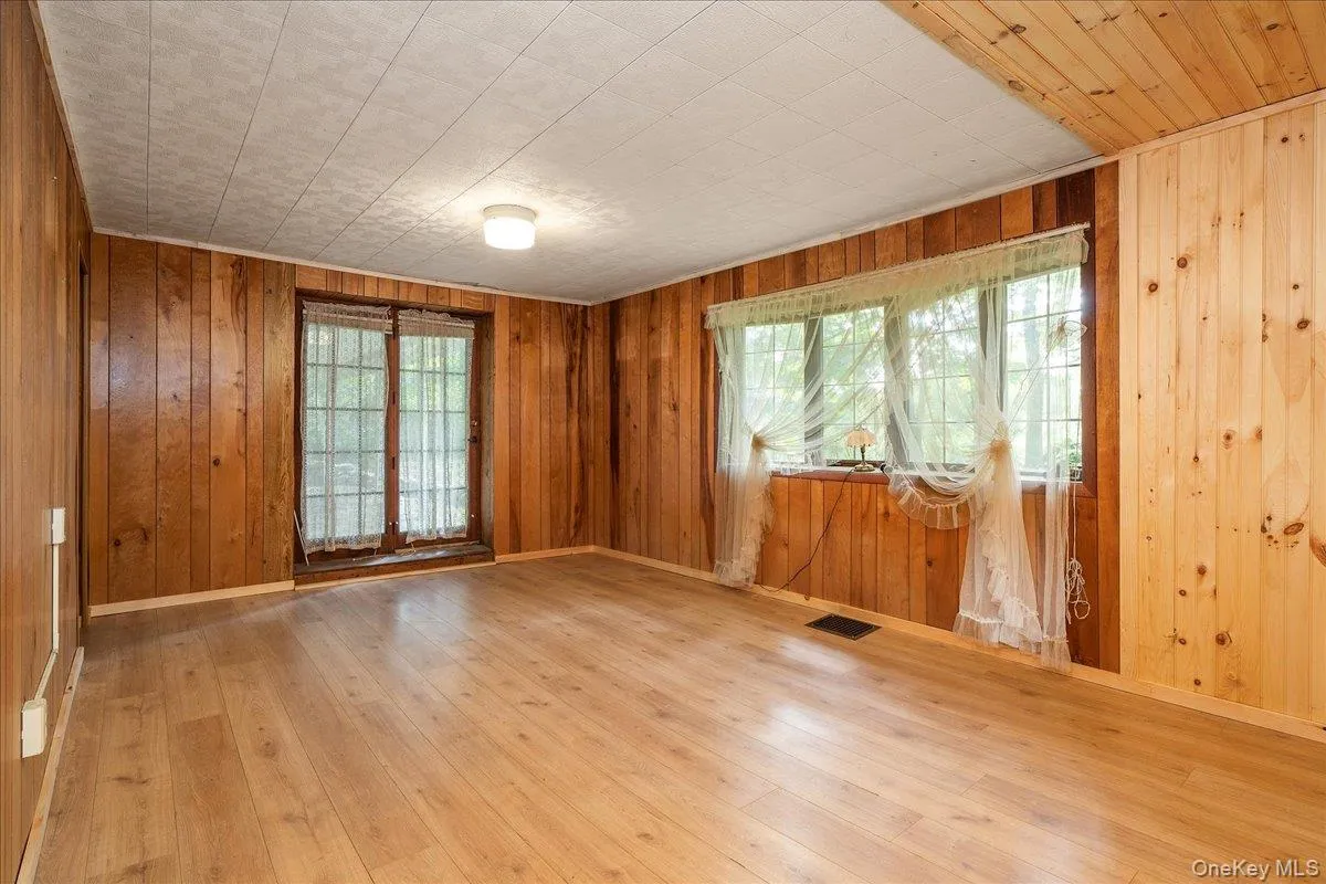 112 Onderdonk Road, Warwick (town), NY, 2 Bedrooms Bedrooms, 6 Rooms Rooms,1 BathroomBathrooms,Residential,For Rent,Onderdonk,0,1043508 112 Onderdonk Road, Warwick (town), NY, 2 Bedrooms Bedrooms, 6 Rooms Rooms,1 BathroomBathrooms,Residential,For Rent,Onderdonk,0,1043508