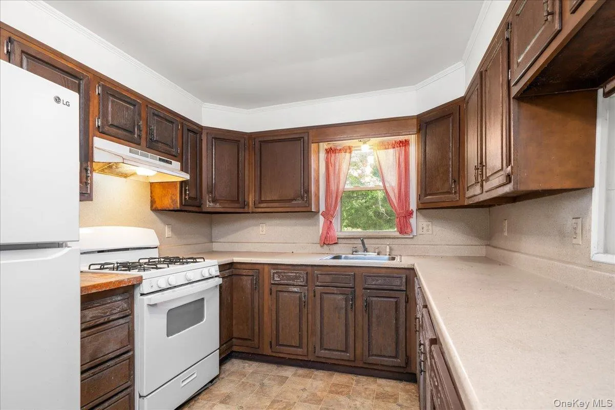 112 Onderdonk Road, Warwick (town), NY, 2 Bedrooms Bedrooms, 6 Rooms Rooms,1 BathroomBathrooms,Residential,For Rent,Onderdonk,0,1043508 112 Onderdonk Road, Warwick (town), NY, 2 Bedrooms Bedrooms, 6 Rooms Rooms,1 BathroomBathrooms,Residential,For Rent,Onderdonk,0,1043508