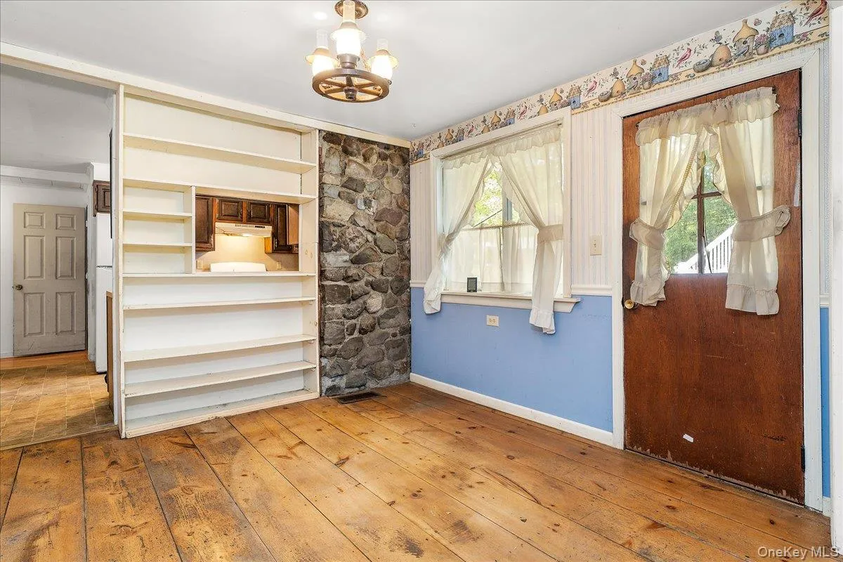 112 Onderdonk Road, Warwick (town), NY, 2 Bedrooms Bedrooms, 6 Rooms Rooms,1 BathroomBathrooms,Residential,For Rent,Onderdonk,0,1043508 112 Onderdonk Road, Warwick (town), NY, 2 Bedrooms Bedrooms, 6 Rooms Rooms,1 BathroomBathrooms,Residential,For Rent,Onderdonk,0,1043508