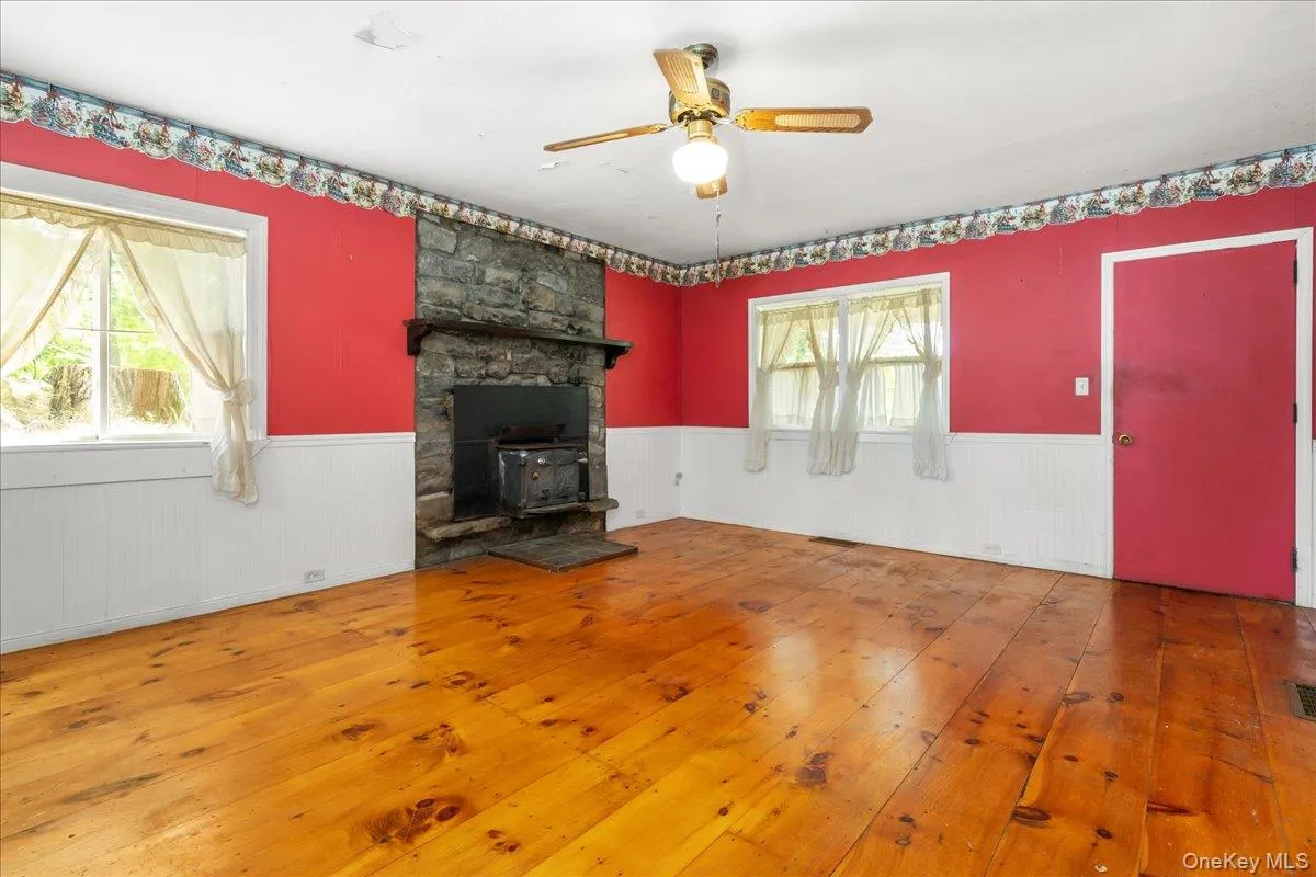 112 Onderdonk Road, Warwick (town), NY, 2 Bedrooms Bedrooms, 6 Rooms Rooms,1 BathroomBathrooms,Residential,For Rent,Onderdonk,0,1043508 112 Onderdonk Road, Warwick (town), NY, 2 Bedrooms Bedrooms, 6 Rooms Rooms,1 BathroomBathrooms,Residential,For Rent,Onderdonk,0,1043508
