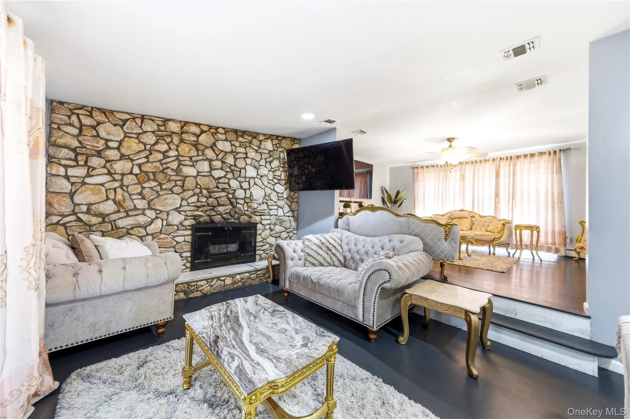 21 Milleridge Drive, Babylon, NY, 4 Bedrooms Bedrooms, 9 Rooms Rooms,2 BathroomsBathrooms,Residential,For Rent,Milleridge,0,1043511 21 Milleridge Drive, Babylon, NY, 4 Bedrooms Bedrooms, 9 Rooms Rooms,2 BathroomsBathrooms,Residential,For Rent,Milleridge,0,1043511