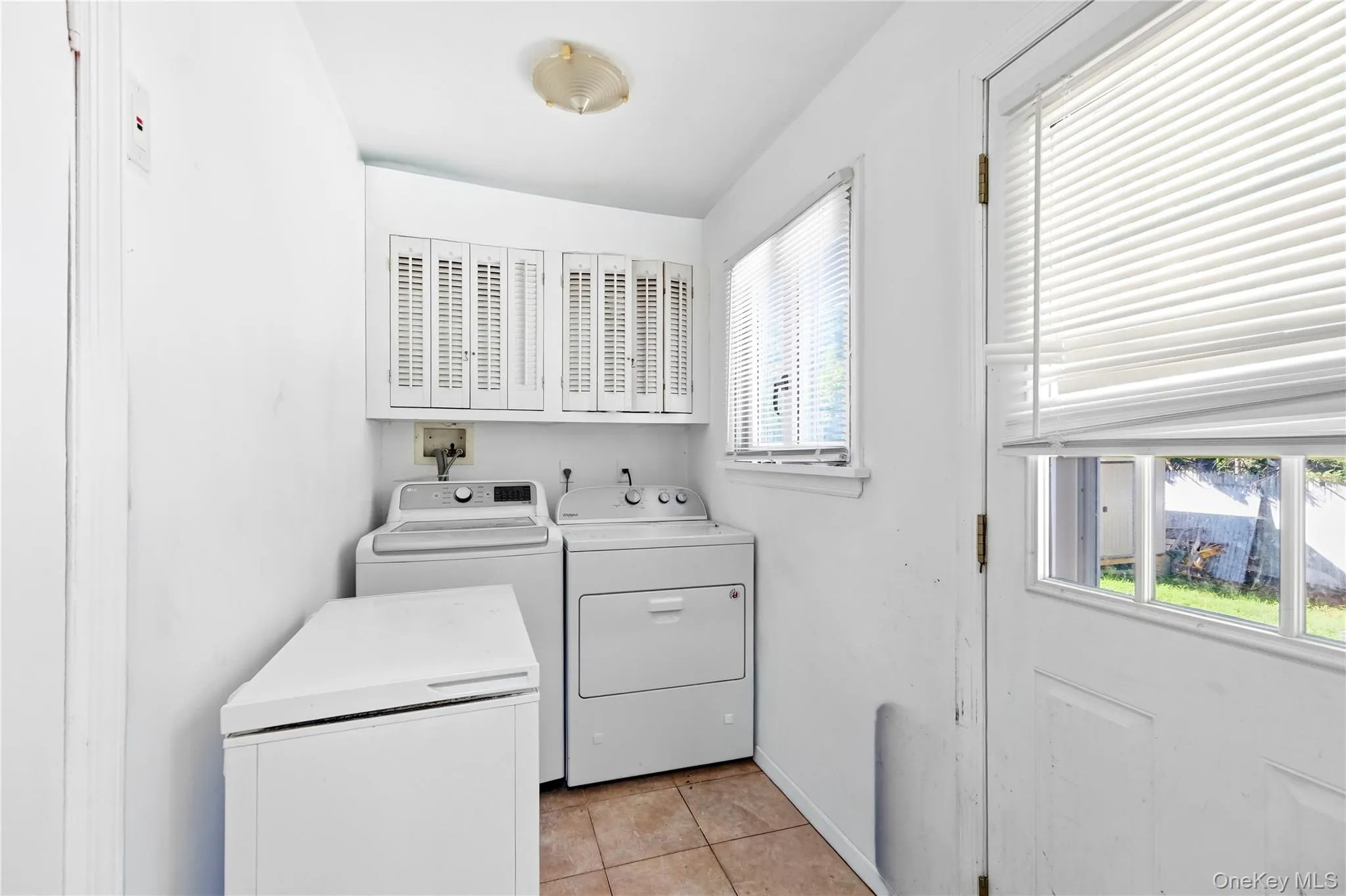 21 Milleridge Drive, Babylon, NY, 4 Bedrooms Bedrooms, 9 Rooms Rooms,2 BathroomsBathrooms,Residential,For Rent,Milleridge,0,1043511 21 Milleridge Drive, Babylon, NY, 4 Bedrooms Bedrooms, 9 Rooms Rooms,2 BathroomsBathrooms,Residential,For Rent,Milleridge,0,1043511