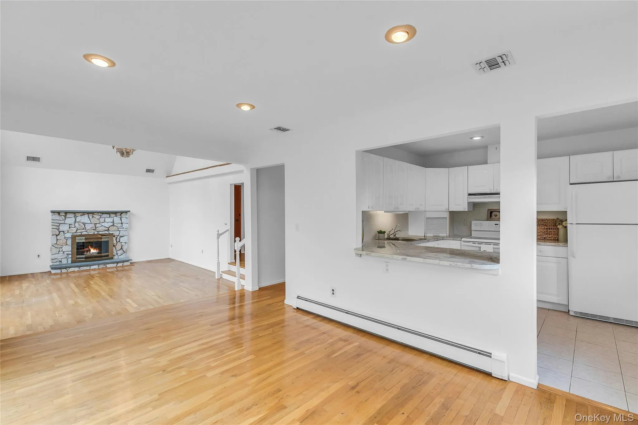 455 Stony Shore Drive, Southold, NY, 3 Bedrooms Bedrooms, 8 Rooms Rooms,2 BathroomsBathrooms,Residential,For Rent,Stony Shore,0,1043515 455 Stony Shore Drive, Southold, NY, 3 Bedrooms Bedrooms, 8 Rooms Rooms,2 BathroomsBathrooms,Residential,For Rent,Stony Shore,0,1043515