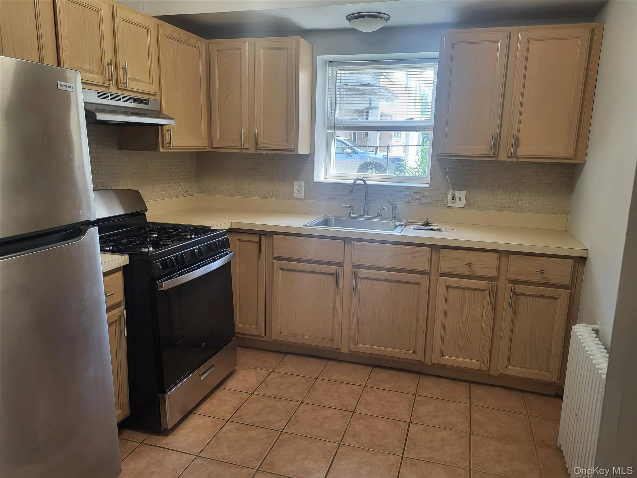 28 Primrose Avenue, Mount Vernon, NY, 2 Bedrooms Bedrooms, 5 Rooms Rooms,1 BathroomBathrooms,Residential Lease,For Rent,Primrose,0,1043518 28 Primrose Avenue, Mount Vernon, NY, 2 Bedrooms Bedrooms, 5 Rooms Rooms,1 BathroomBathrooms,Residential Lease,For Rent,Primrose,0,1043518