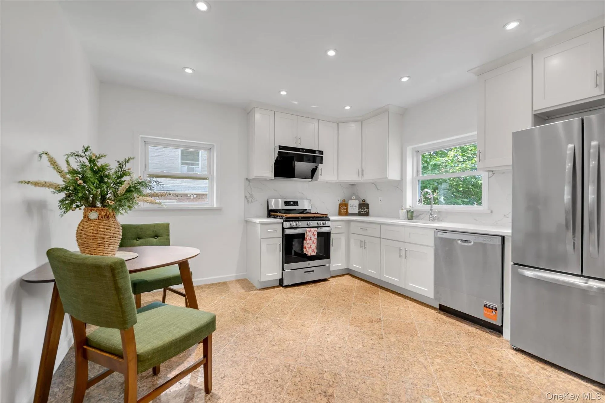 15043 21st Avenue, New York, NY, 3 Bedrooms Bedrooms, 6 Rooms Rooms,2 BathroomsBathrooms,Residential,For Rent,21st,0,1043519 15043 21st Avenue, New York, NY, 3 Bedrooms Bedrooms, 6 Rooms Rooms,2 BathroomsBathrooms,Residential,For Rent,21st,0,1043519