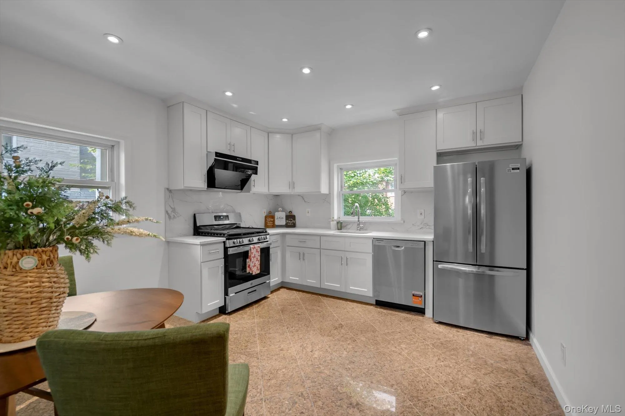 15043 21st Avenue, New York, NY, 3 Bedrooms Bedrooms, 6 Rooms Rooms,2 BathroomsBathrooms,Residential,For Rent,21st,0,1043519 15043 21st Avenue, New York, NY, 3 Bedrooms Bedrooms, 6 Rooms Rooms,2 BathroomsBathrooms,Residential,For Rent,21st,0,1043519