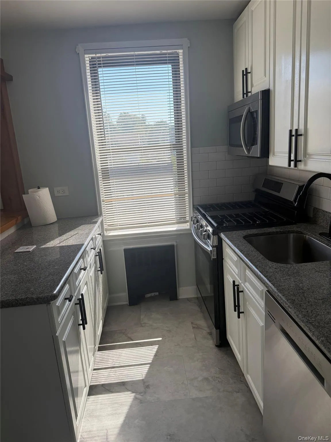 555 Mc Lean Avenue, Yonkers, NY, 1 Bedroom Bedrooms, 3 Room Rooms,1 BathroomBathrooms,Residential Lease,For Rent,Mc Lean,0,1043521 555 Mc Lean Avenue, Yonkers, NY, 1 Bedroom Bedrooms, 3 Room Rooms,1 BathroomBathrooms,Residential Lease,For Rent,Mc Lean,0,1043521