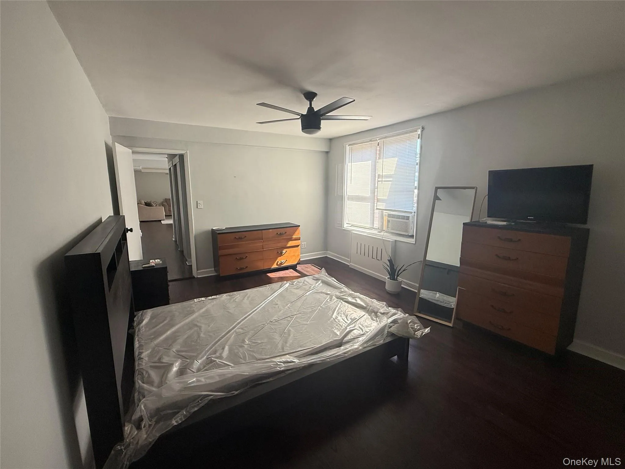 555 Mc Lean Avenue, Yonkers, NY, 1 Bedroom Bedrooms, 3 Room Rooms,1 BathroomBathrooms,Residential Lease,For Rent,Mc Lean,0,1043521 555 Mc Lean Avenue, Yonkers, NY, 1 Bedroom Bedrooms, 3 Room Rooms,1 BathroomBathrooms,Residential Lease,For Rent,Mc Lean,0,1043521