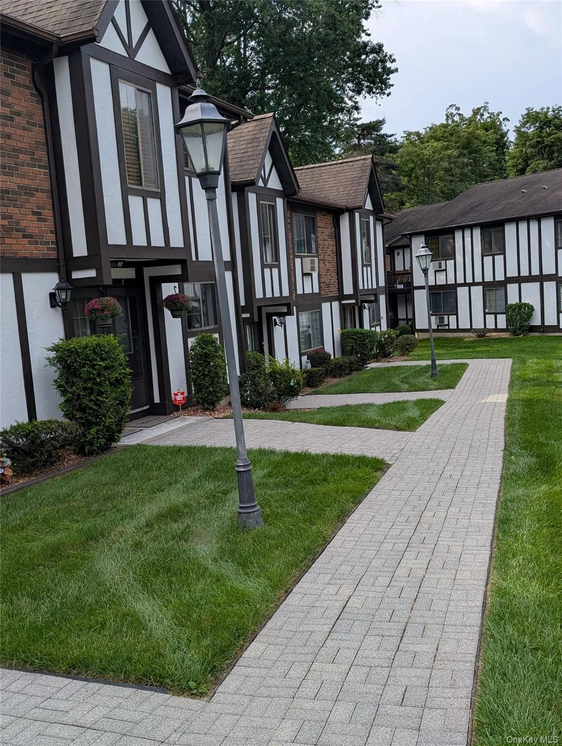 11 Brittany Drive, Middletown, NY, 1 Bedroom Bedrooms, 4 Rooms Rooms,1 BathroomBathrooms,Residential,For Rent,Brittany,0,1043527 11 Brittany Drive, Middletown, NY, 1 Bedroom Bedrooms, 4 Rooms Rooms,1 BathroomBathrooms,Residential,For Rent,Brittany,0,1043527
